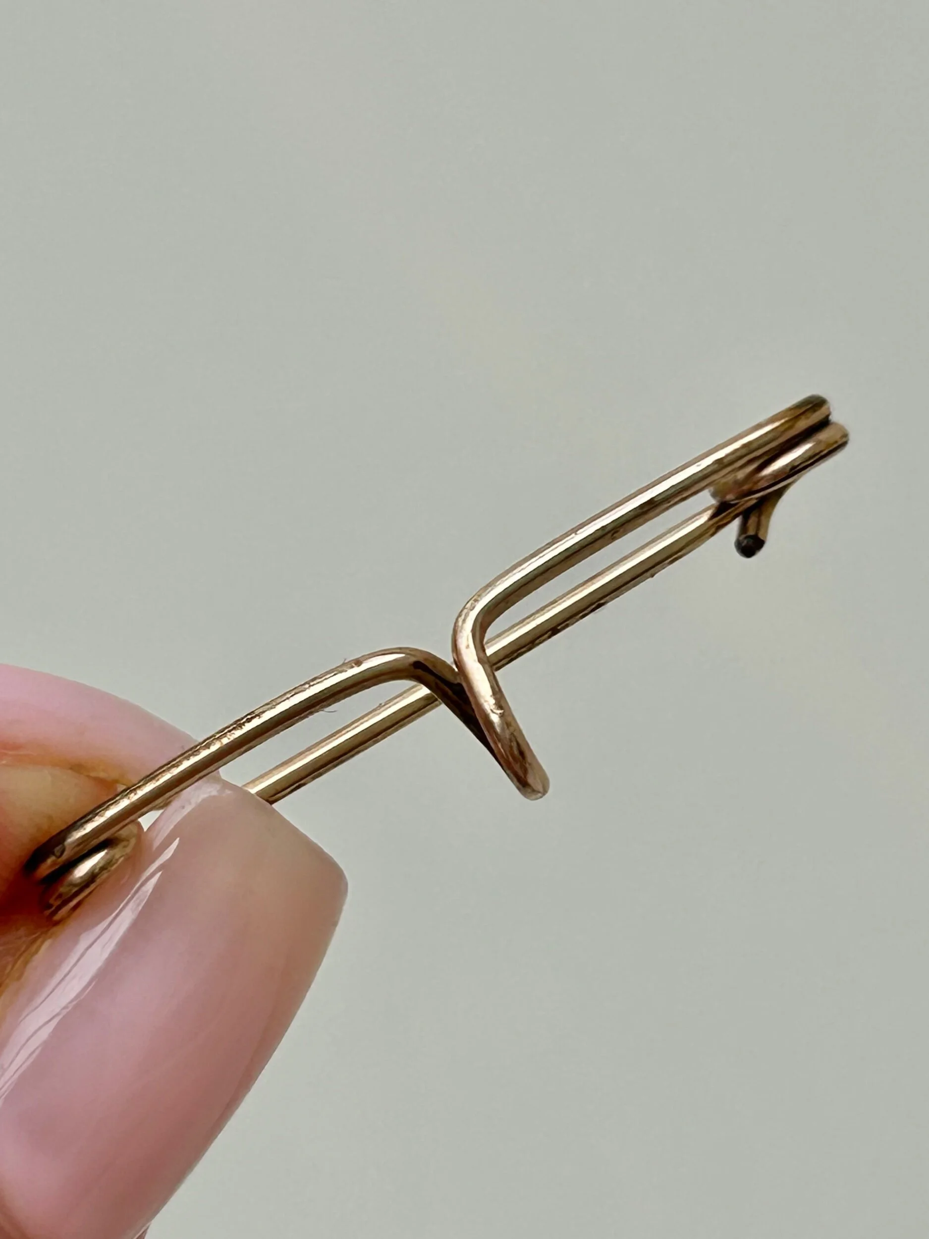 19EFFBE5-6F85-47E5-A5AE-0D4986CFB137