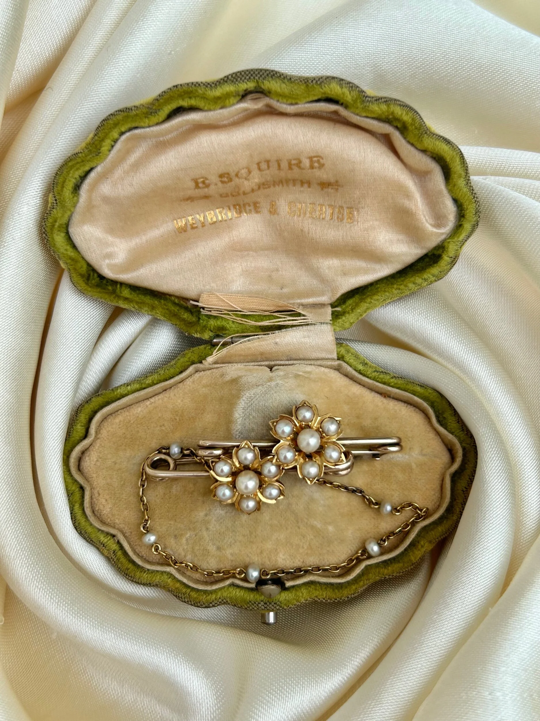 2863B798-3CD4-4572-A704-70053ADE3EFA