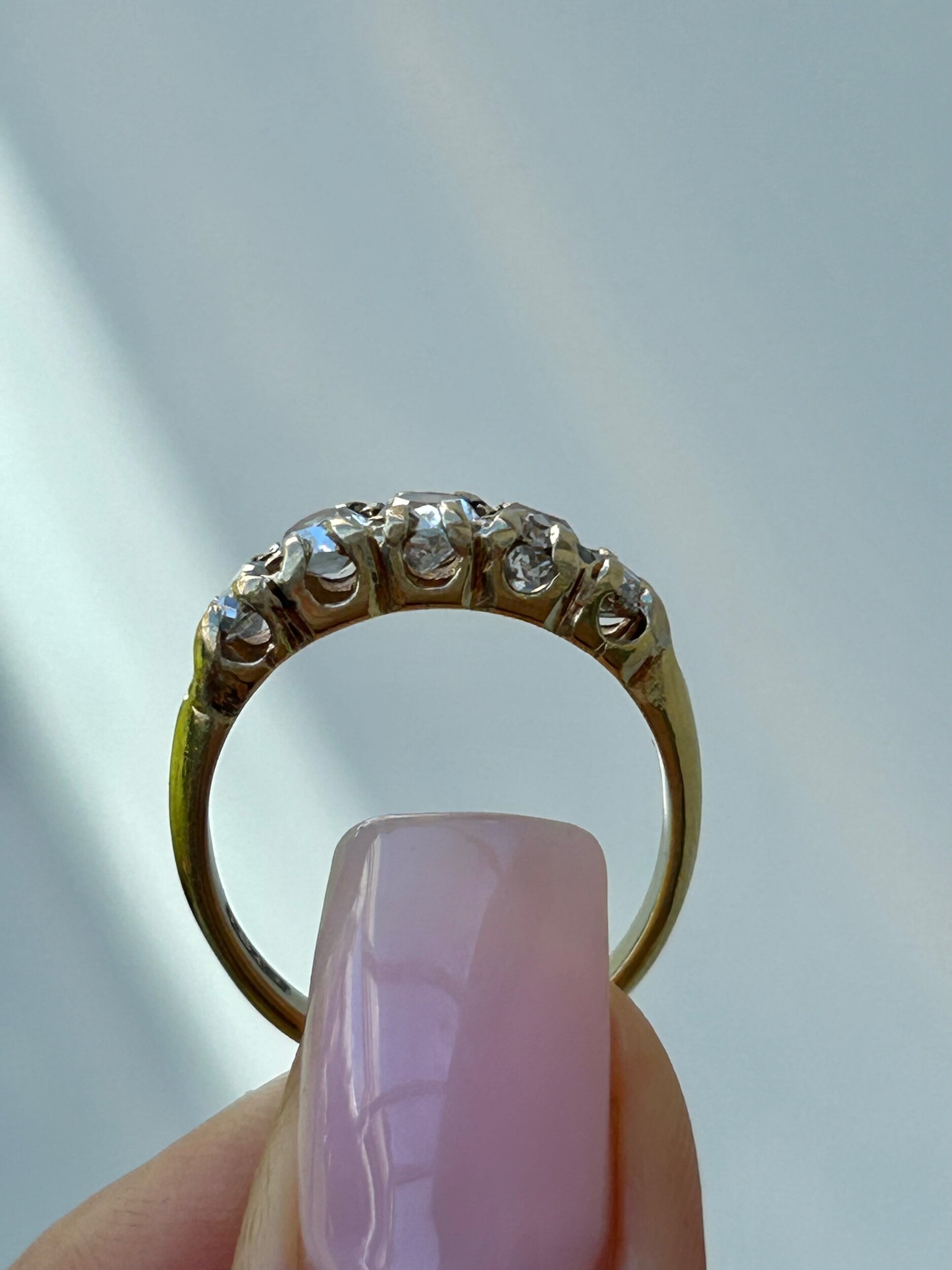 3C0F7A7A-E598-4305-B97A-56FE87CDBF18