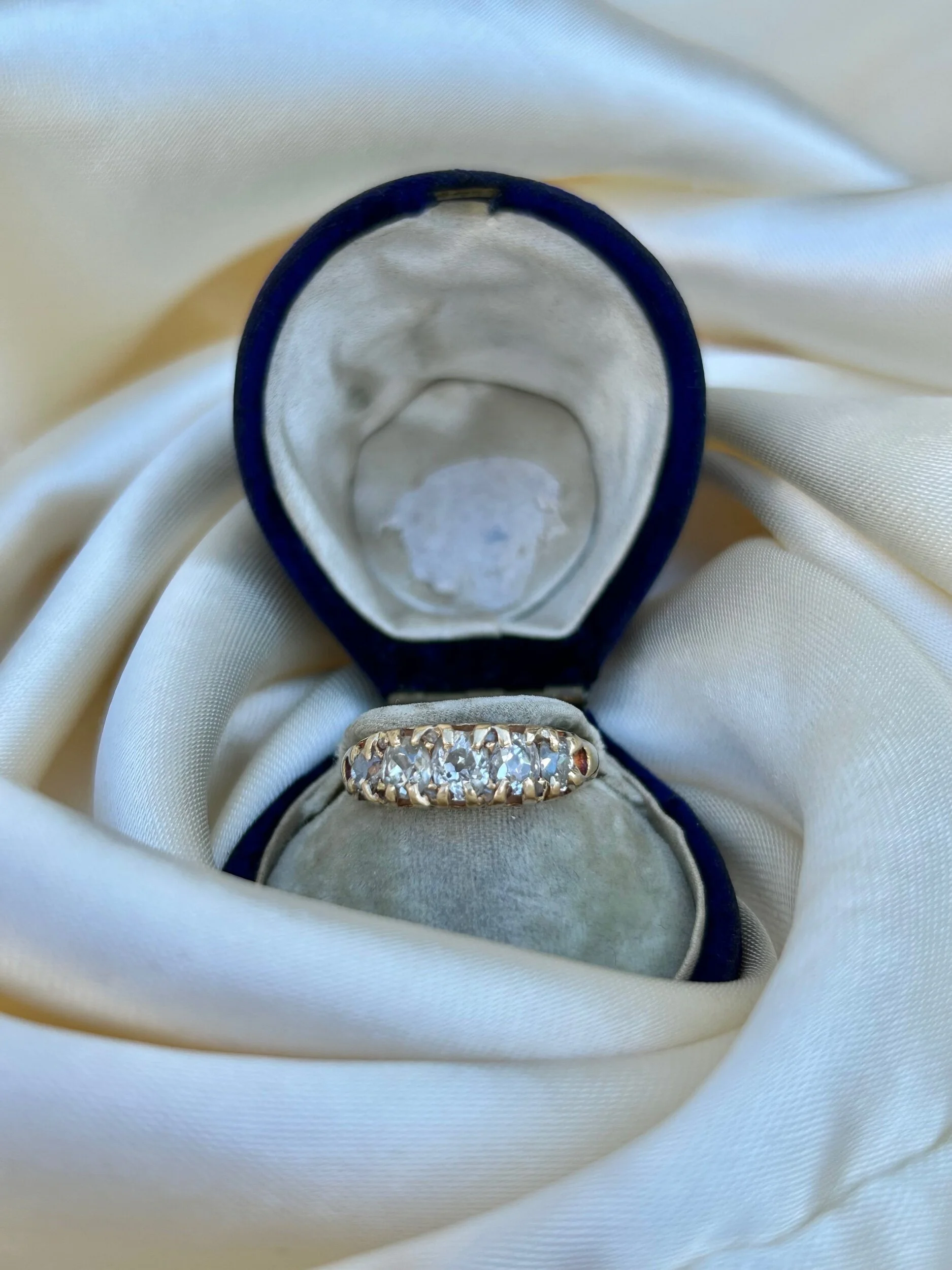 BED4834B-C18D-433D-8BFB-0250A9619F68