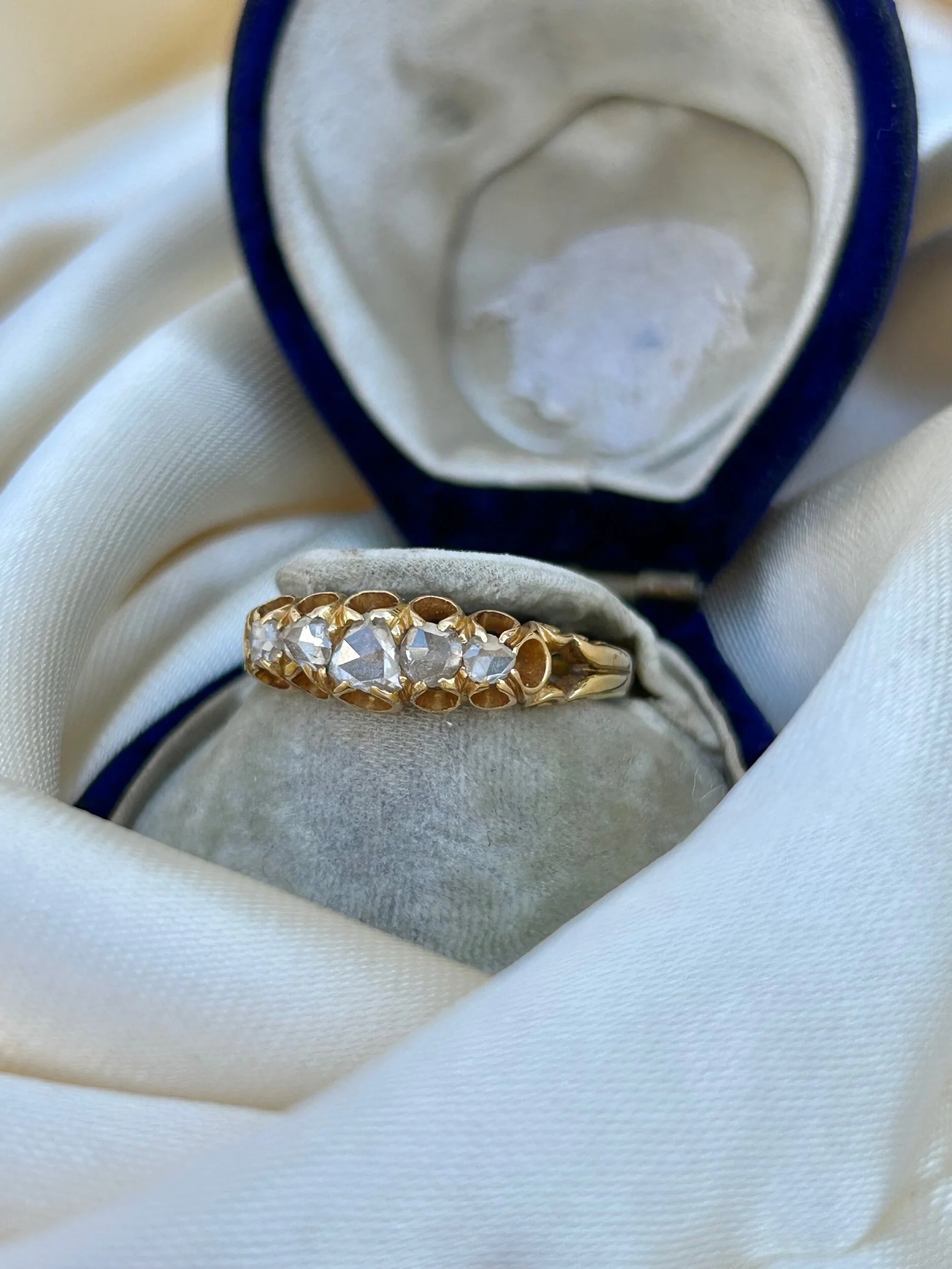 BFDDE504-734B-4DA7-884B-4C98A980BDCC