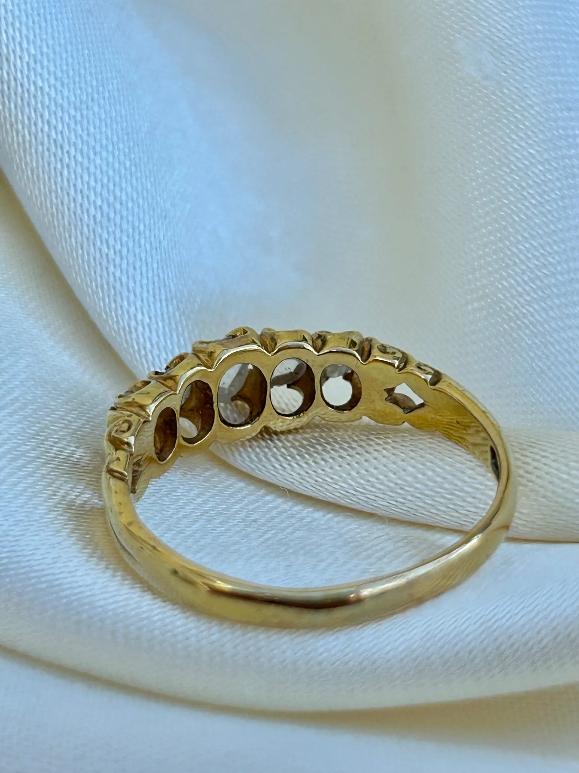 8C1A5886-54B8-460F-BB1A-189B52118A8D