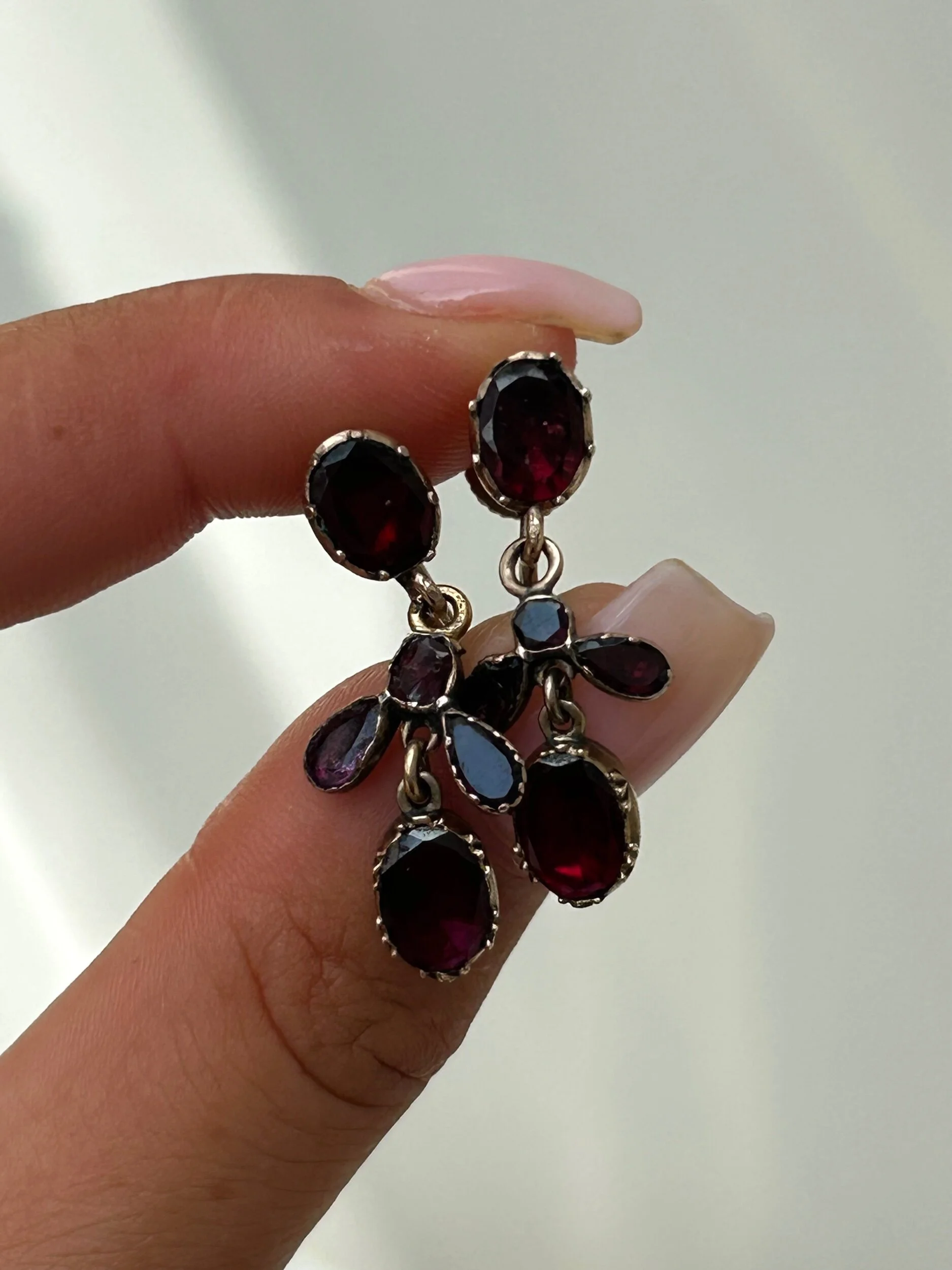 7C8F089B-CBD1-4FB2-A4A8-4AB060D7C1DF