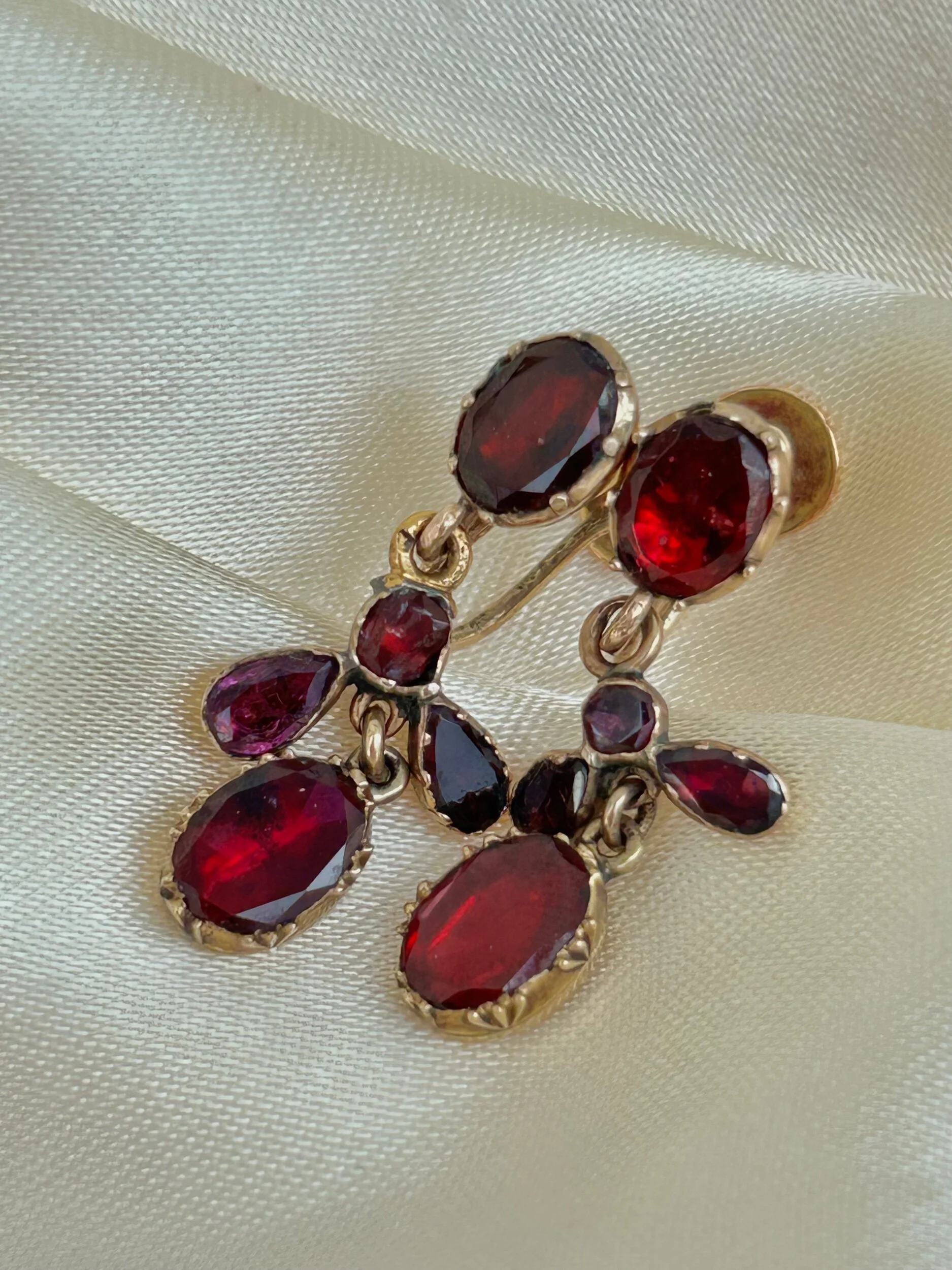 965886D9-60C7-44DC-A048-76370D79339E