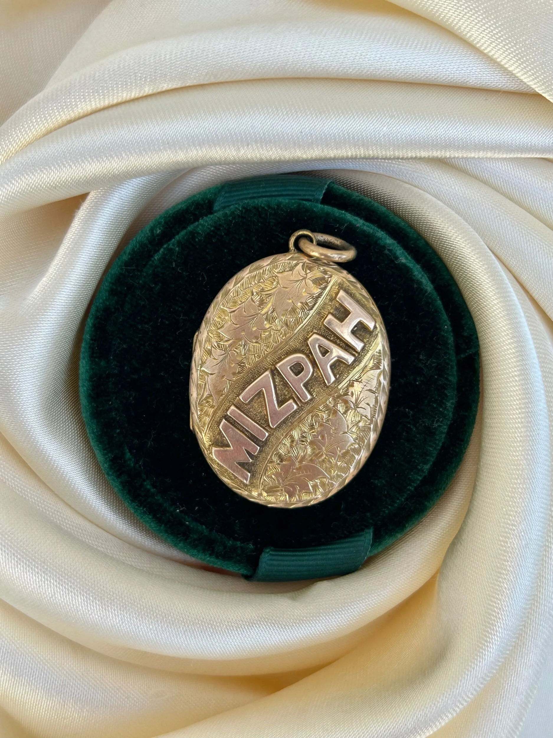 B9B497CA-D414-4821-9754-CFFF25BF220E