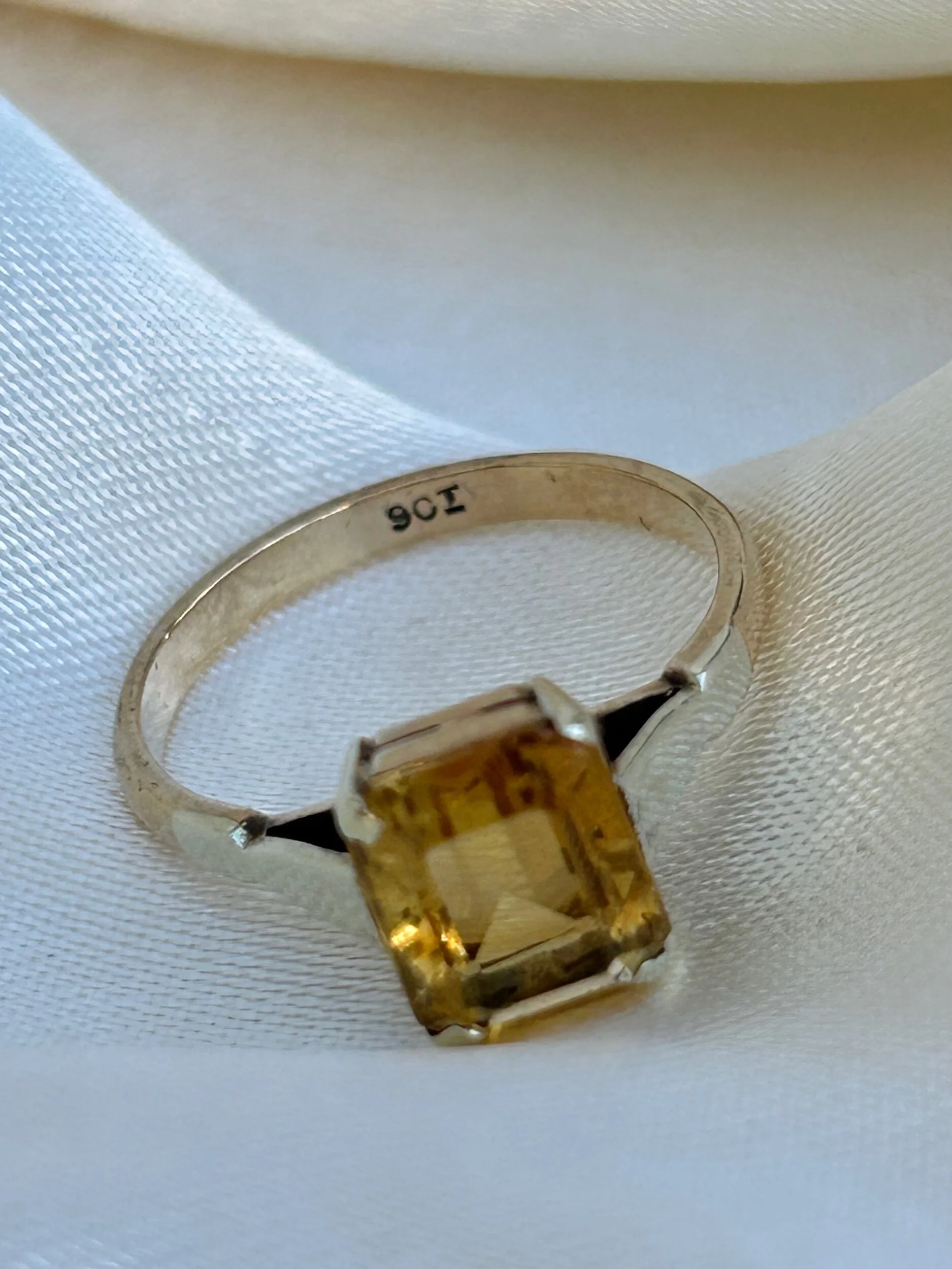 A51AD20D-C0CA-42B4-922F-CC9B95740D60