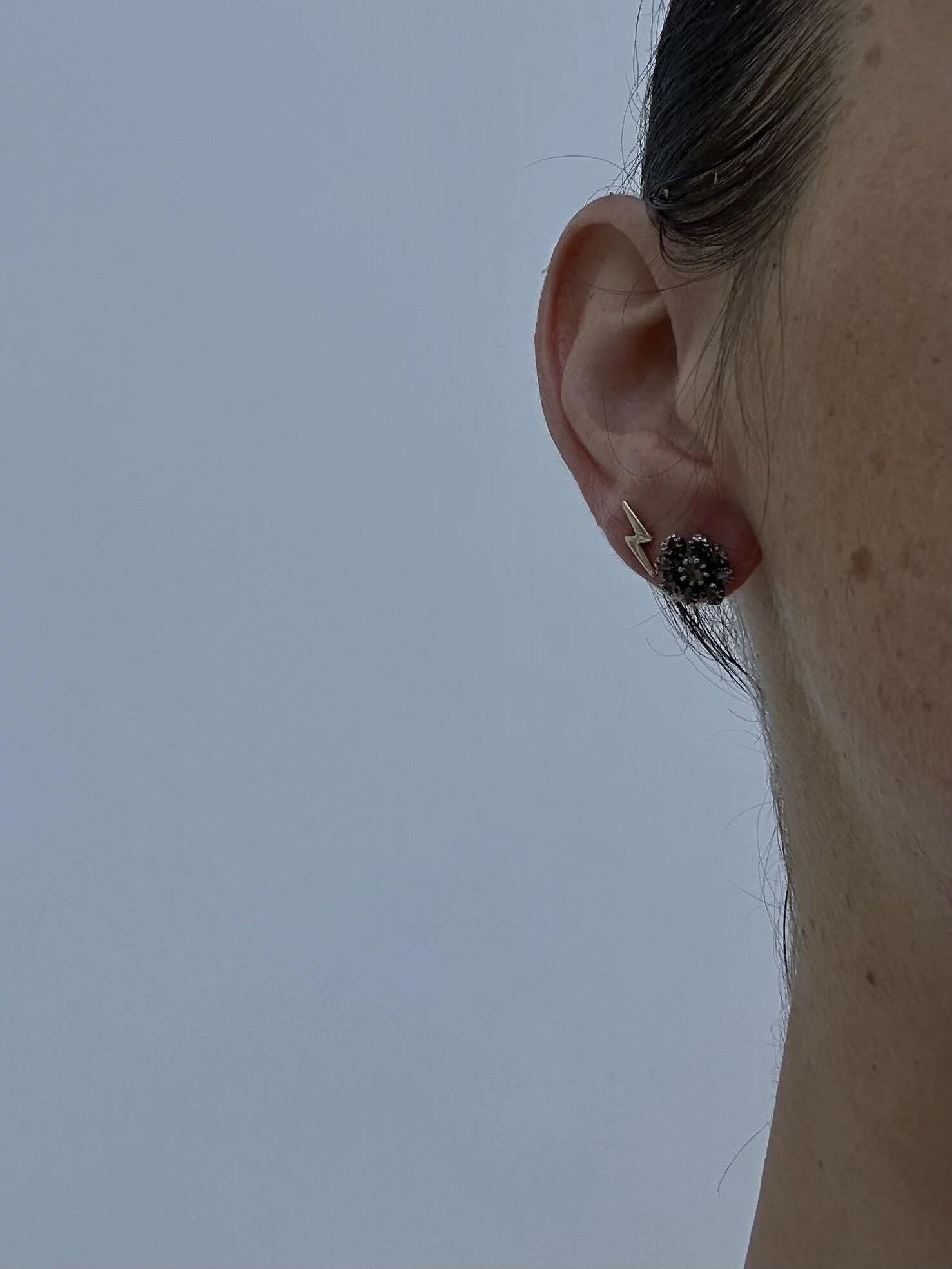 3F0107E8-65D6-4D70-93A4-AD76E7B6C70D