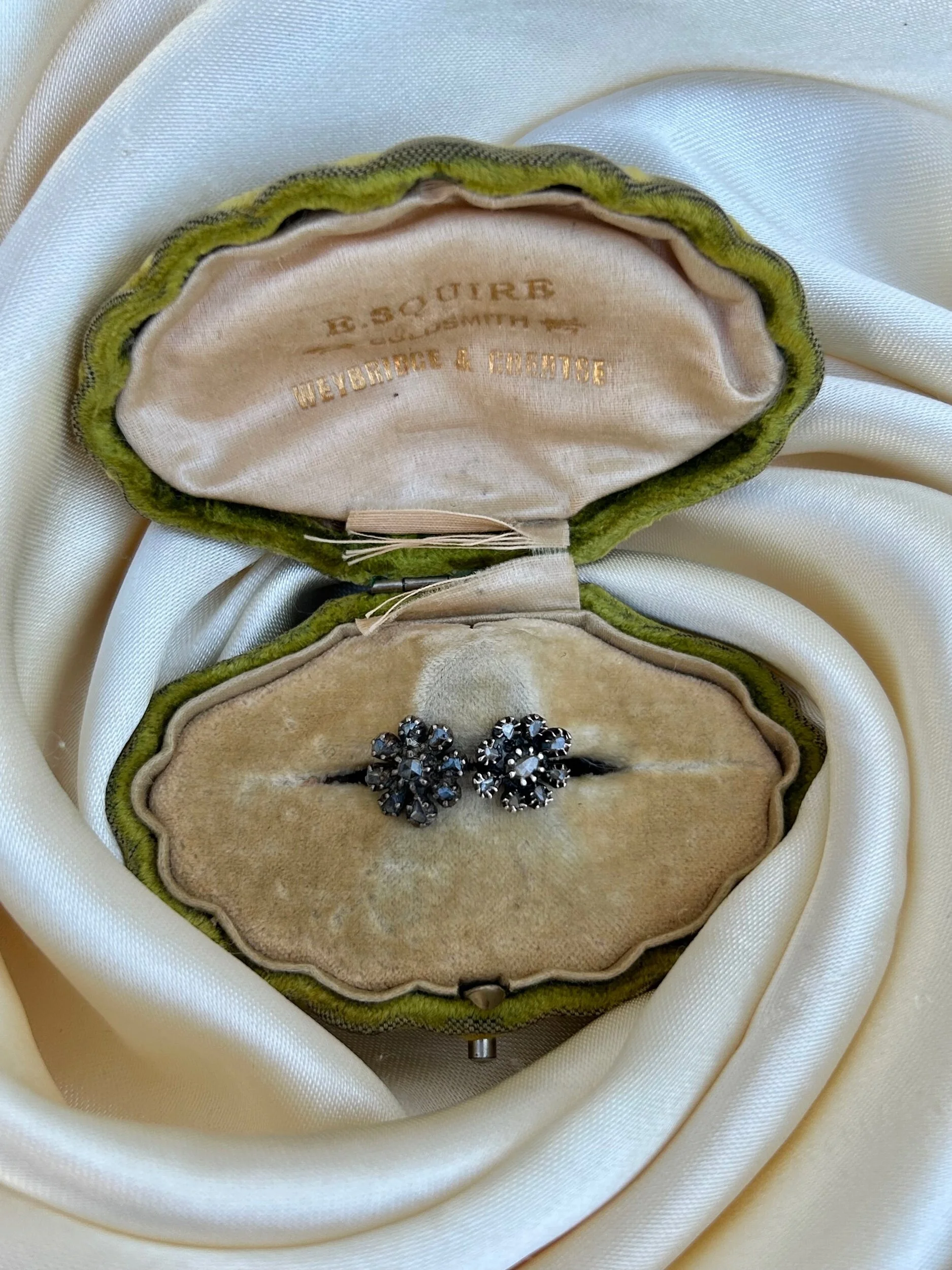 ABCB9333-4588-4257-BC28-9052CD1E0265