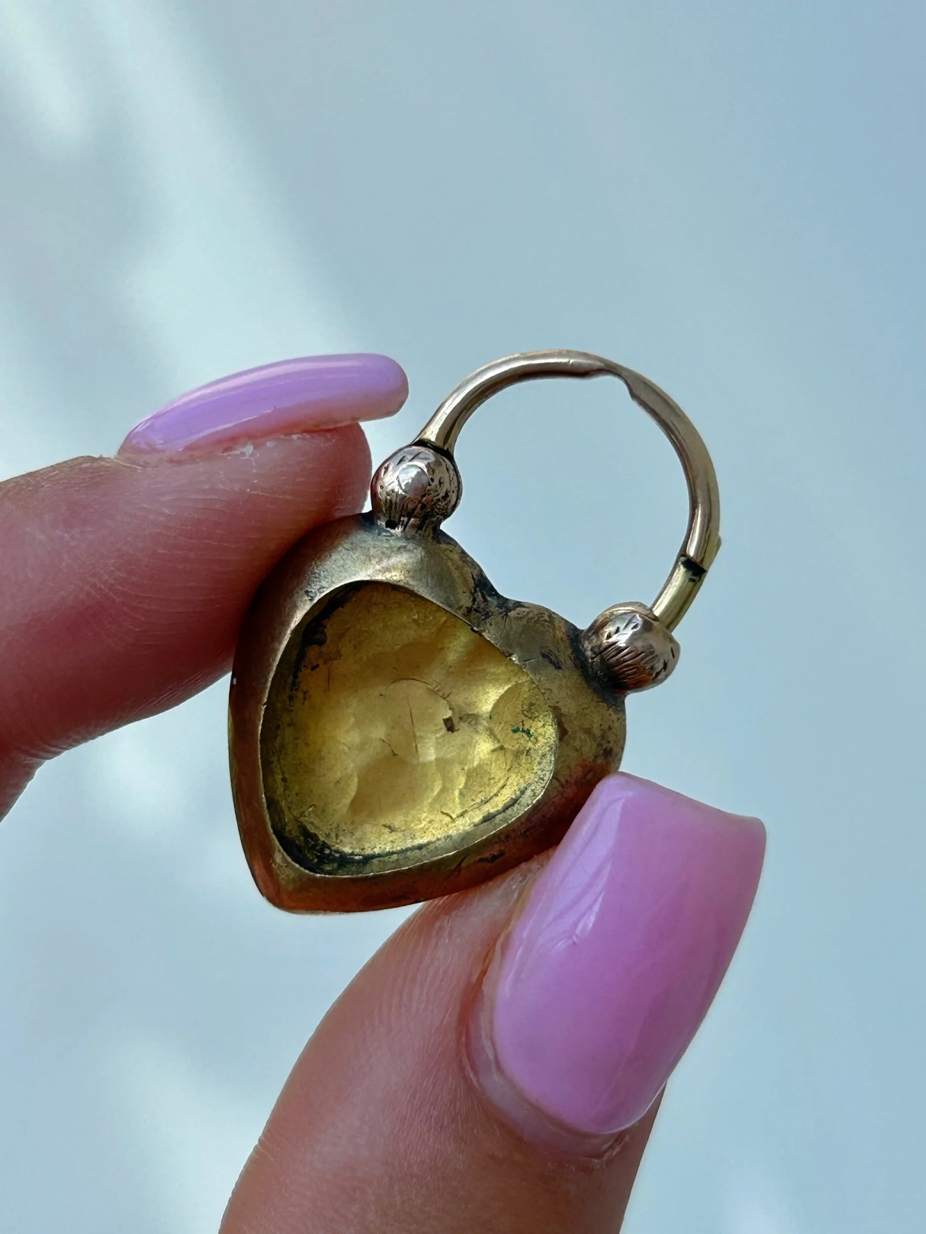 A7D4C37E-66DD-4488-9661-2DB7BC61F57F