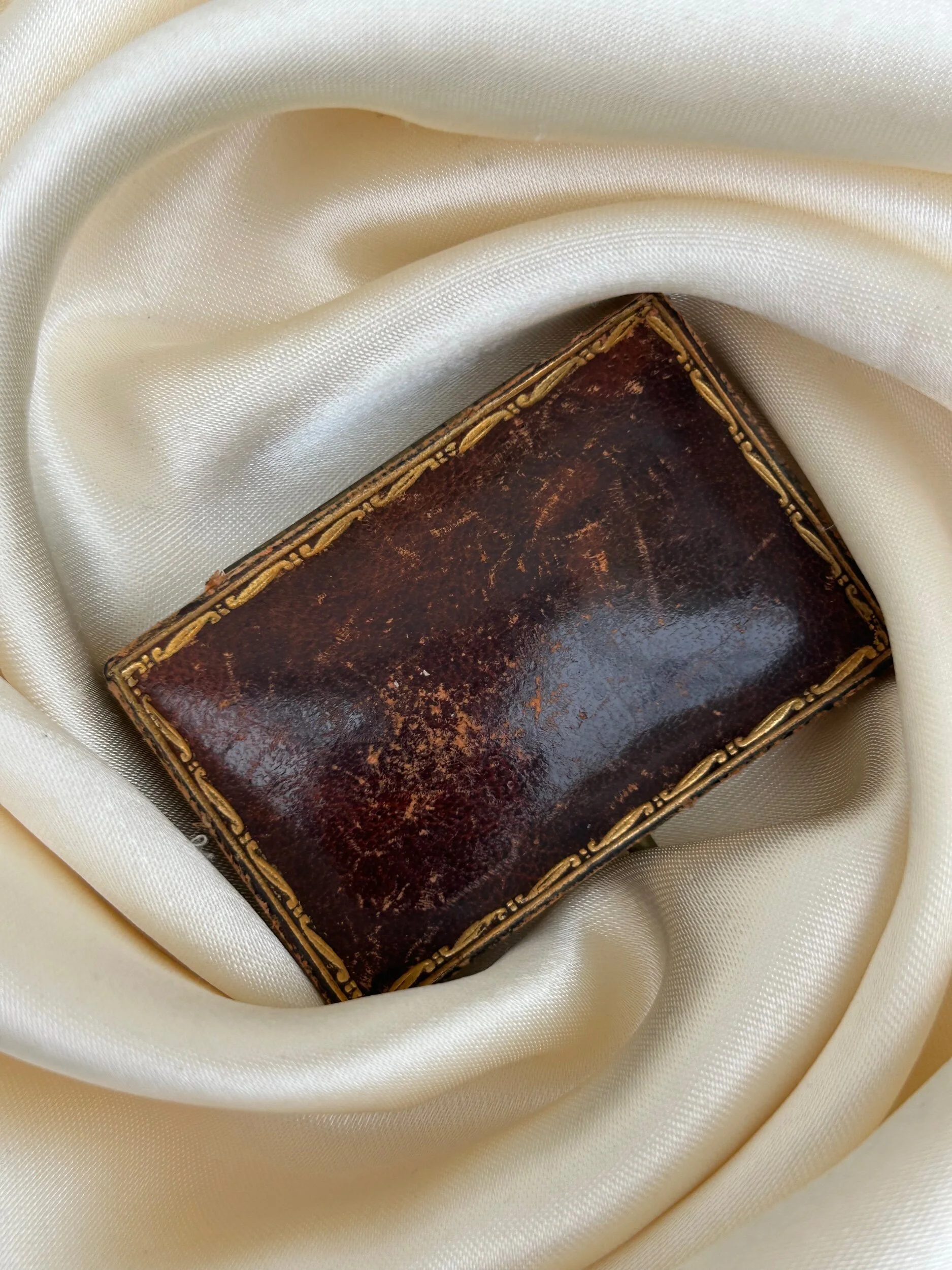 0B43A814-1A38-49FF-B077-E15C4AB149CB