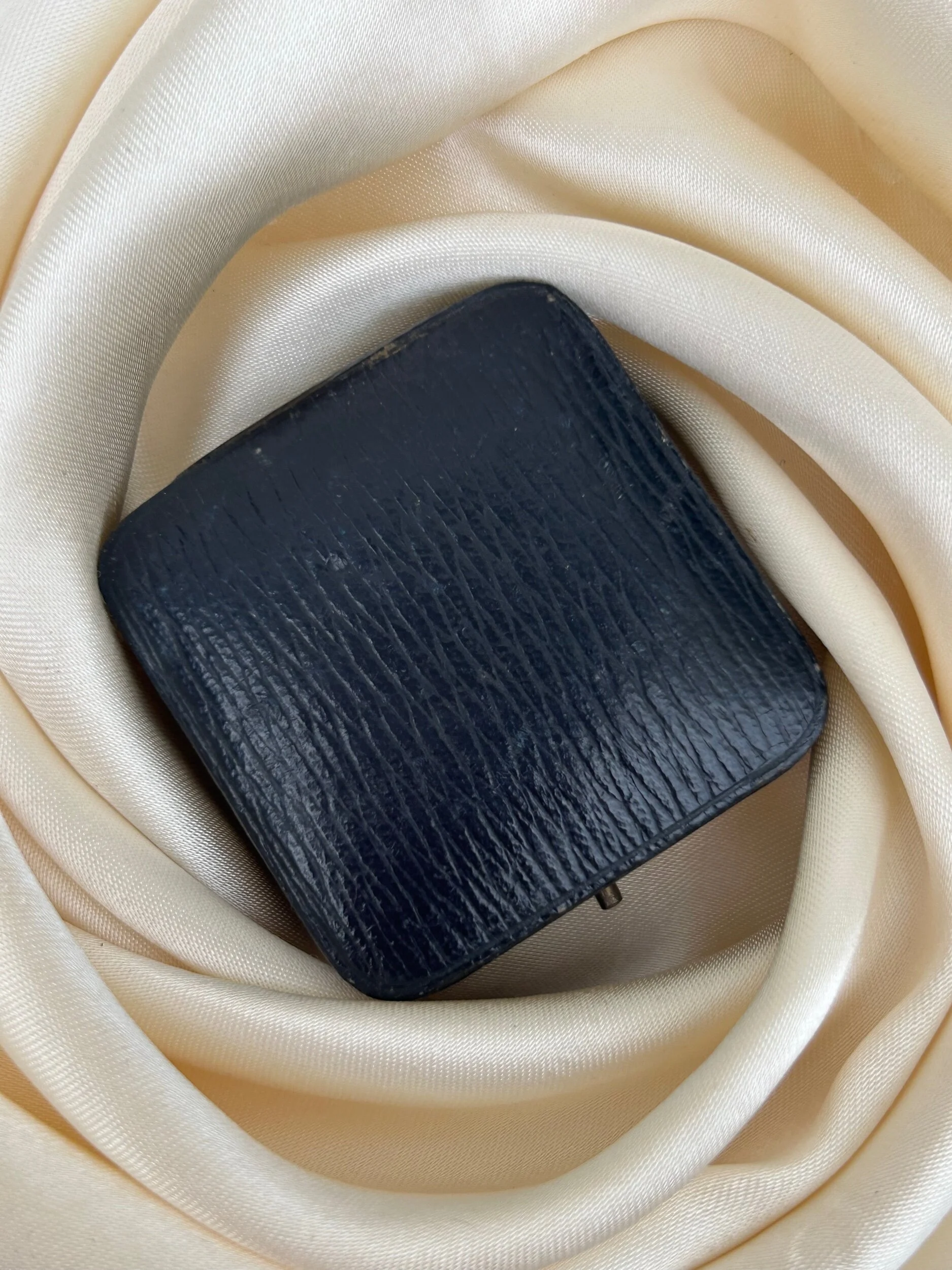 4196EE7B-07F5-46D7-9BF1-926D3C5F2135