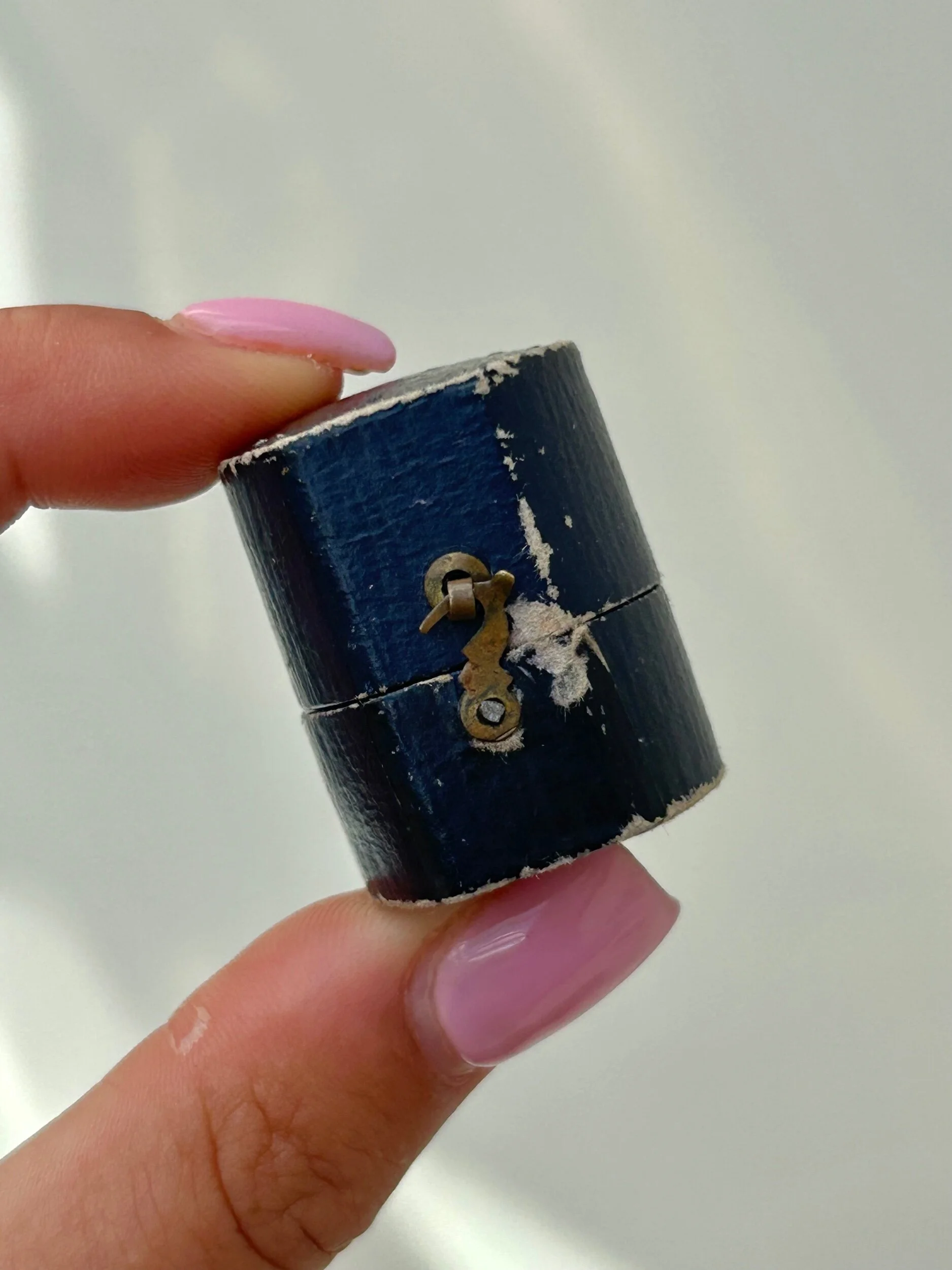 D0852192-6E30-43FB-A2B6-53354158D820