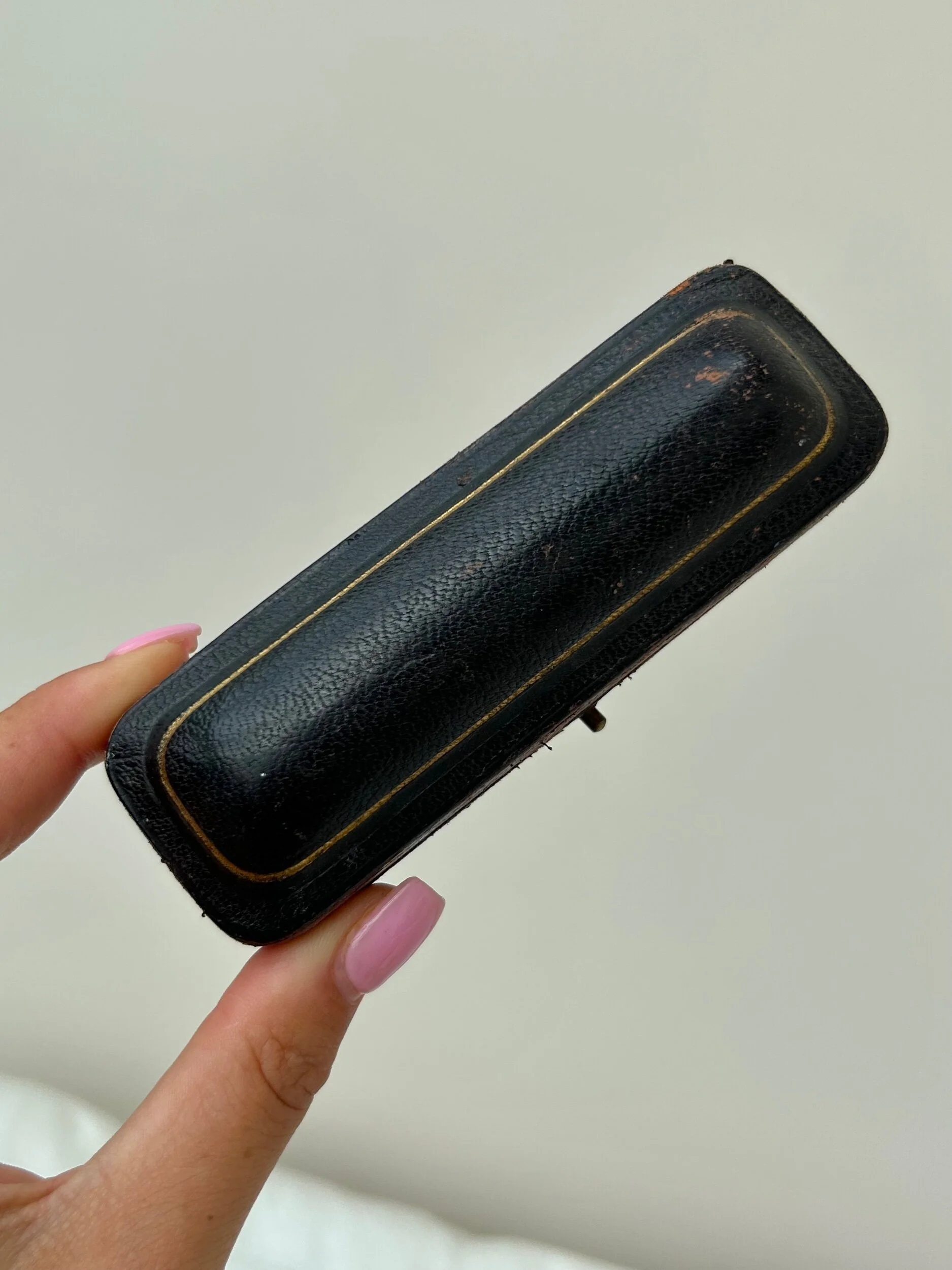 DE510E7D-0CDB-494A-8974-387E736D0527