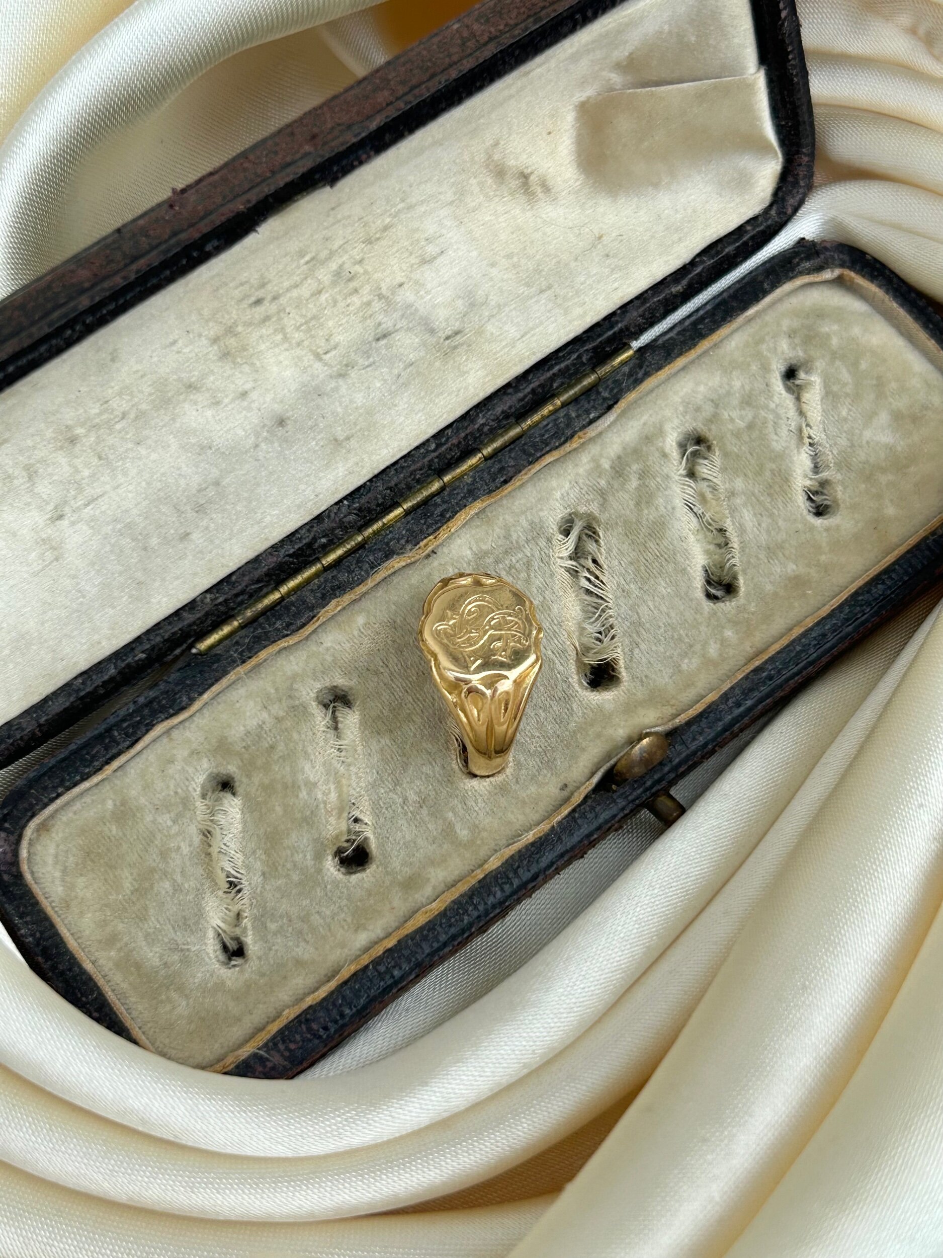 CF48F1CD-6801-40FF-BBF8-7292792F0B13