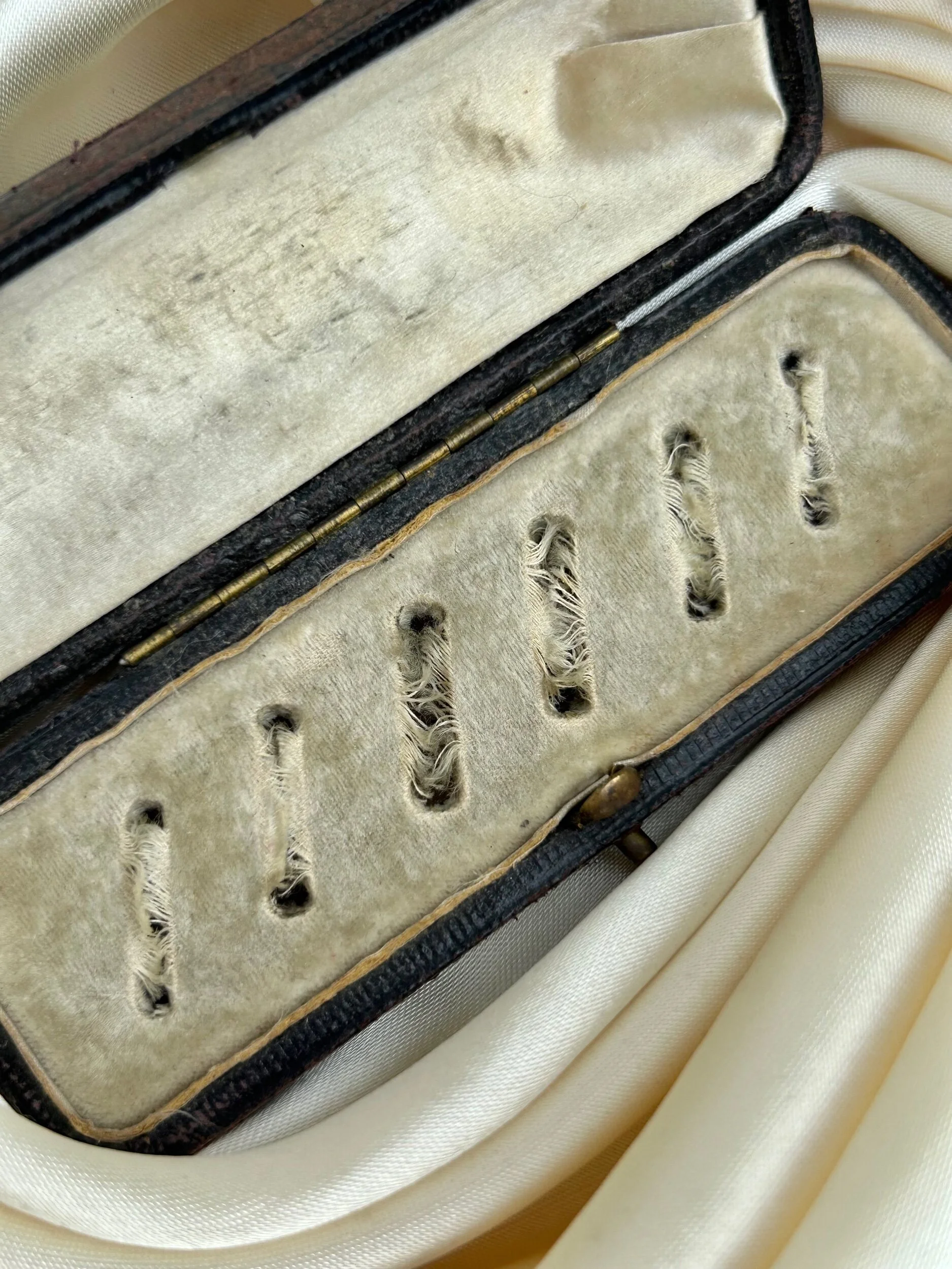 C363D854-75C6-4AA2-9474-4489ACA5569D