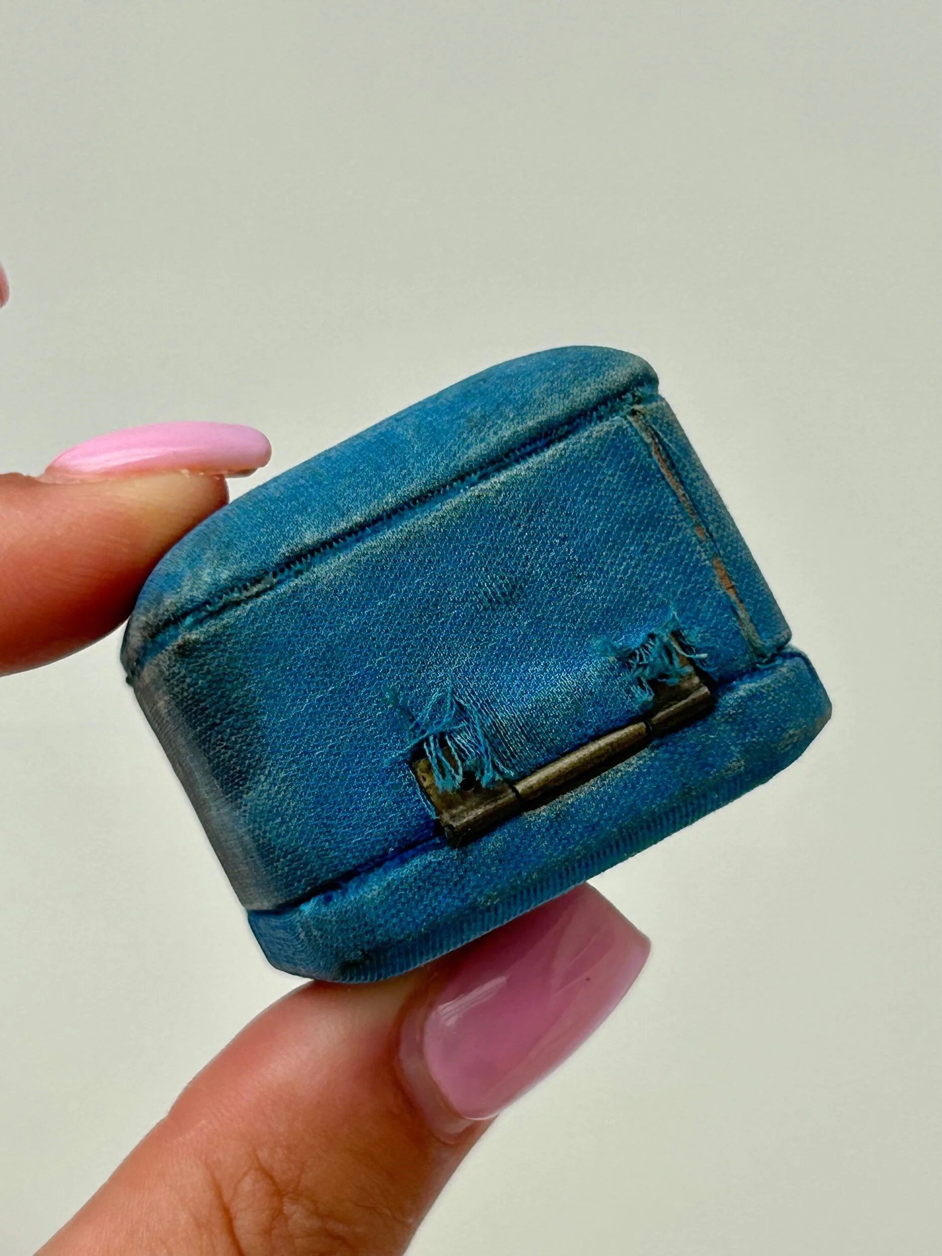 FC78FC32-657D-49BA-95C3-D00DC10C5DCE