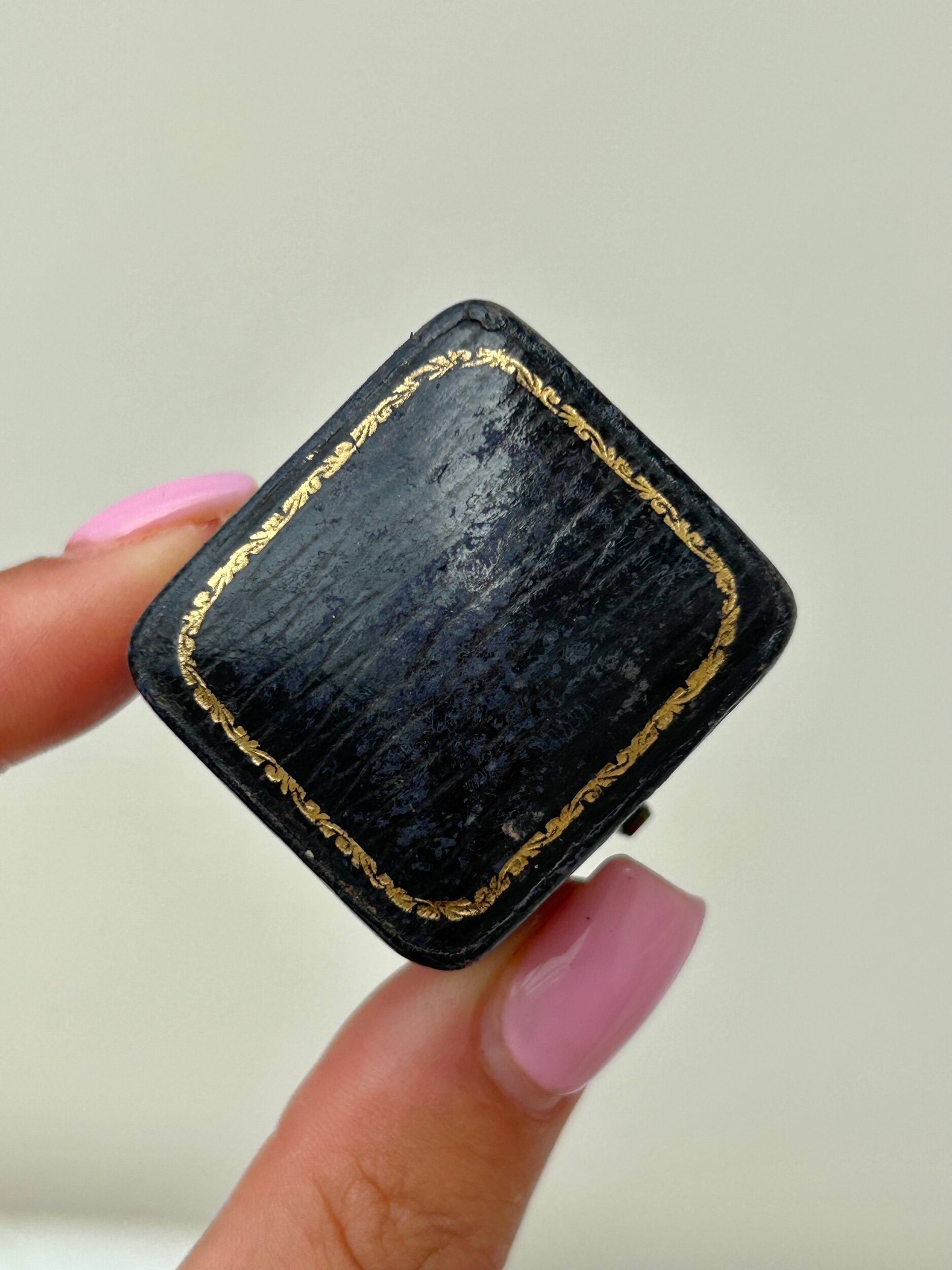 3D1C1FAD-FBEA-4FF9-A4CD-C4438DC12E3F