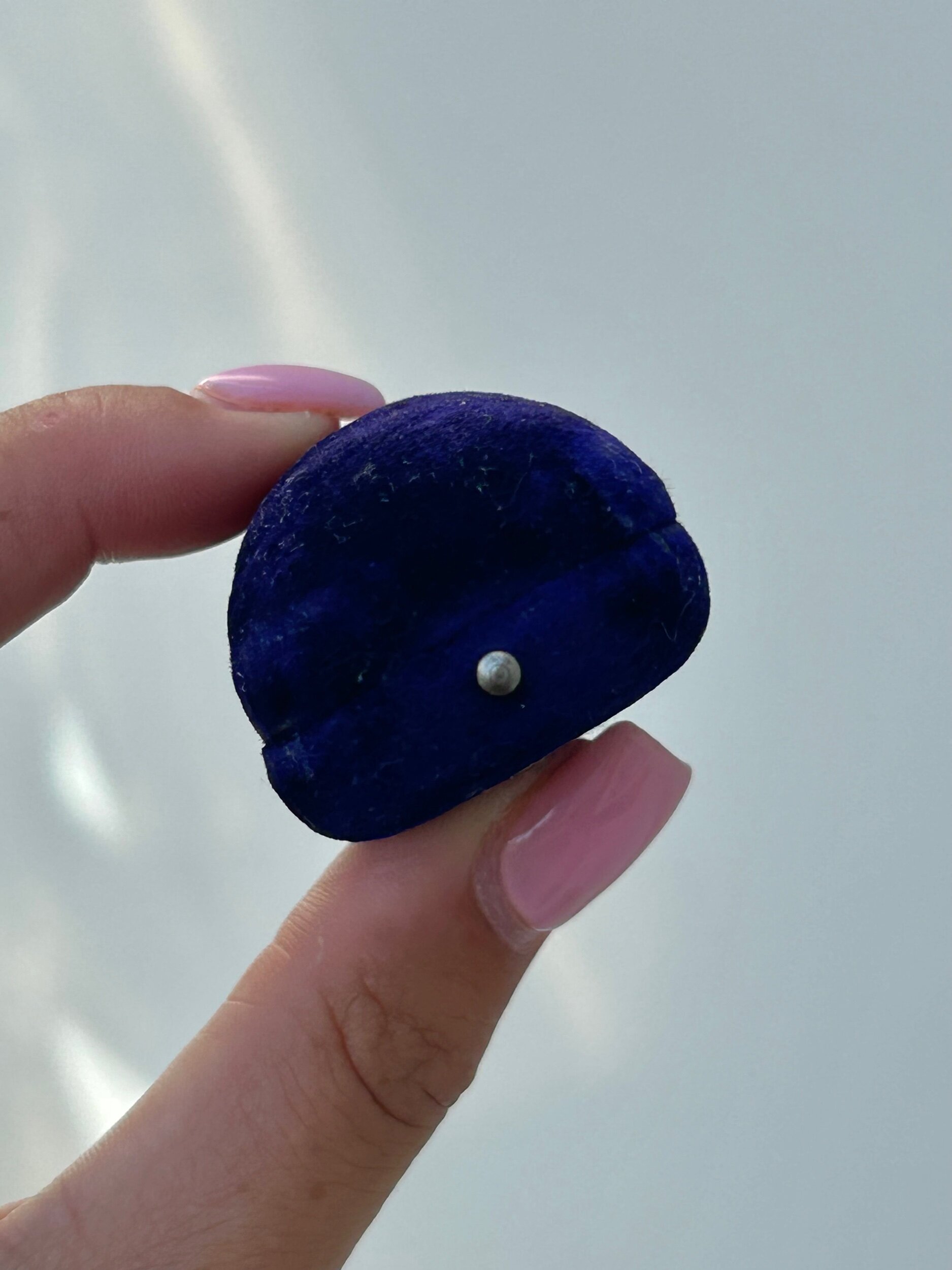 FDD8B825-4E40-4EEF-9ADC-E45E96BD227E