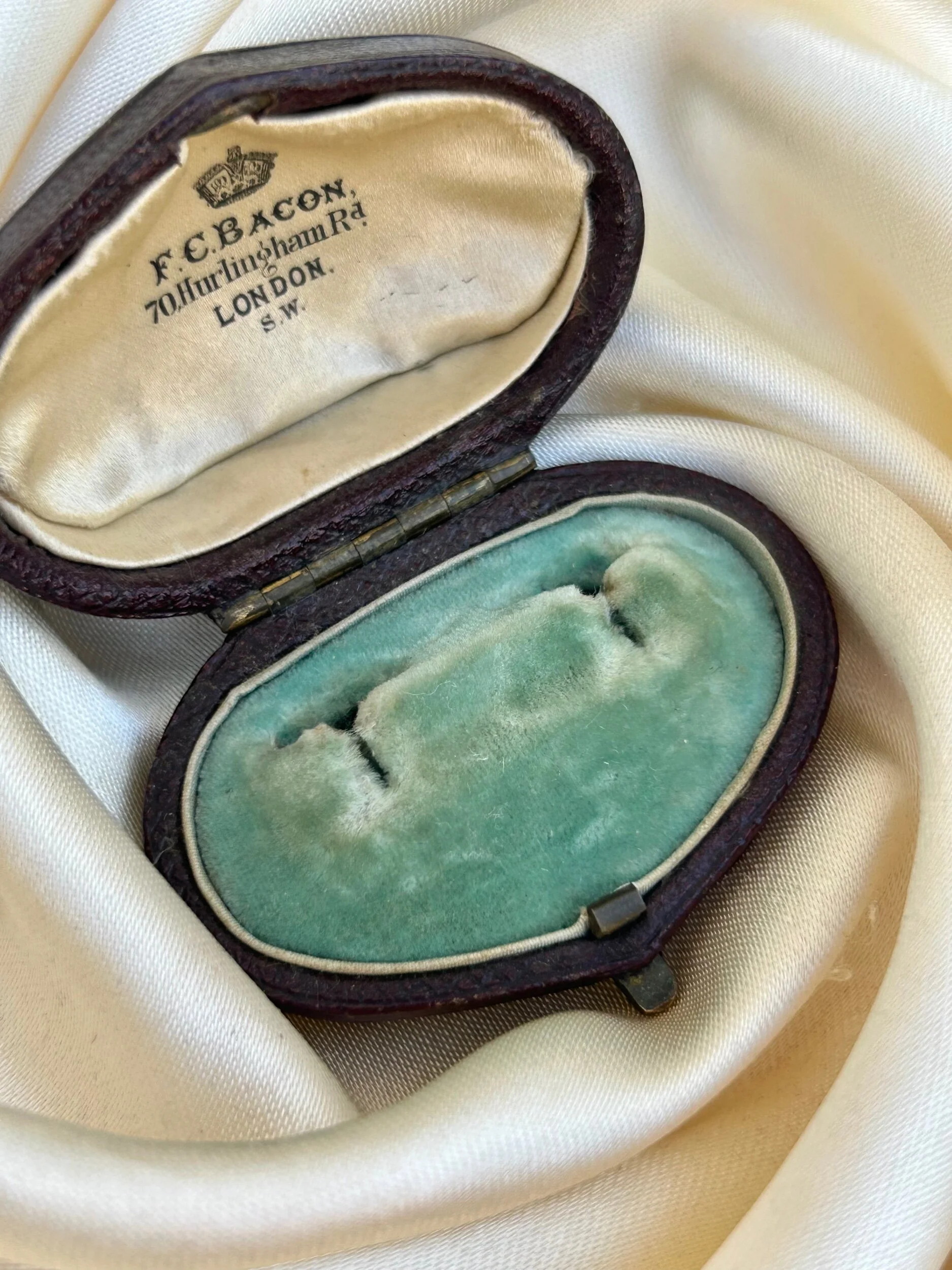 E3993DFE-6F58-4AF0-99DE-672D0B7C5689