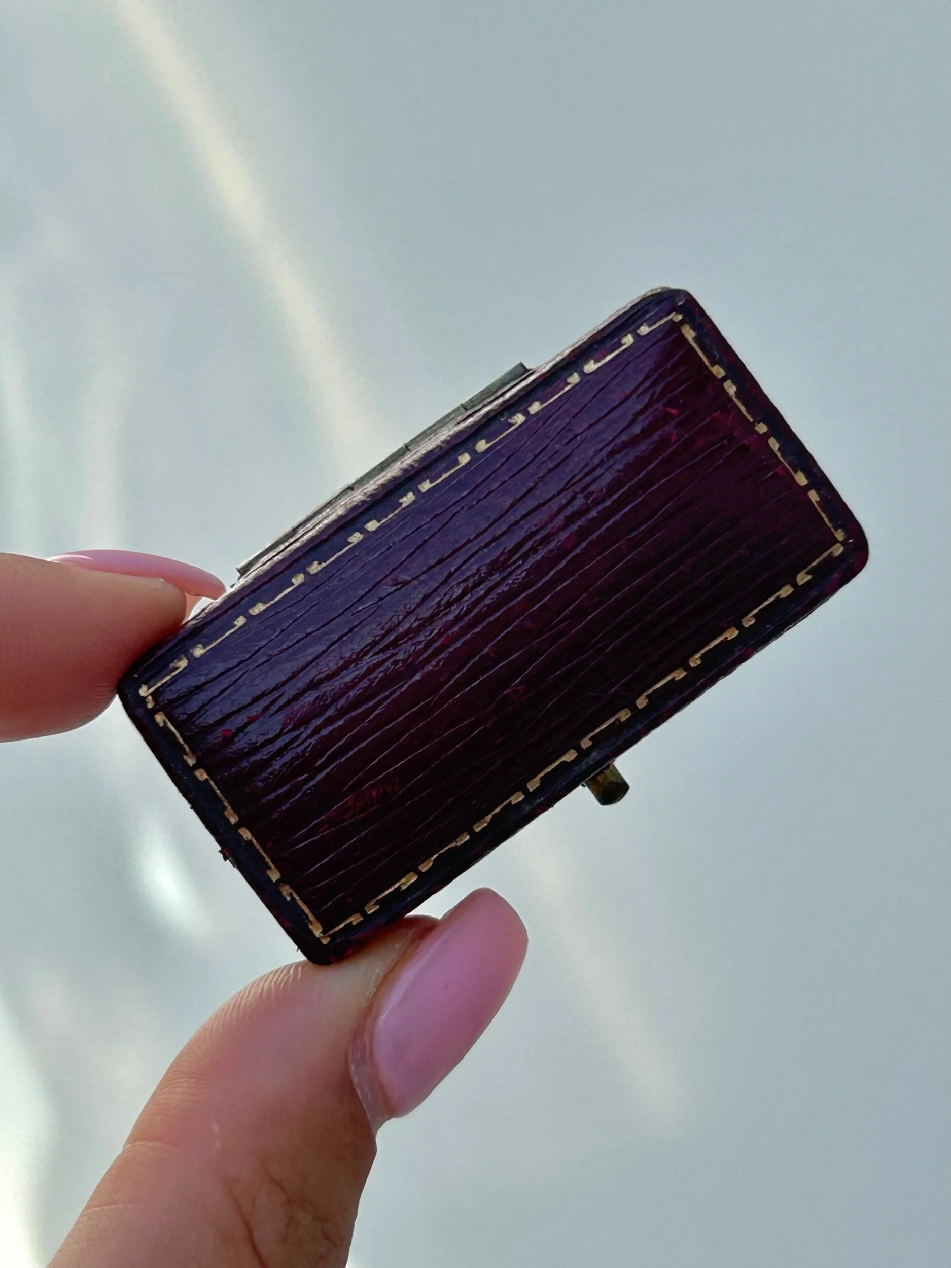 CE992FF2-5E39-454F-ACC5-678C34D67137