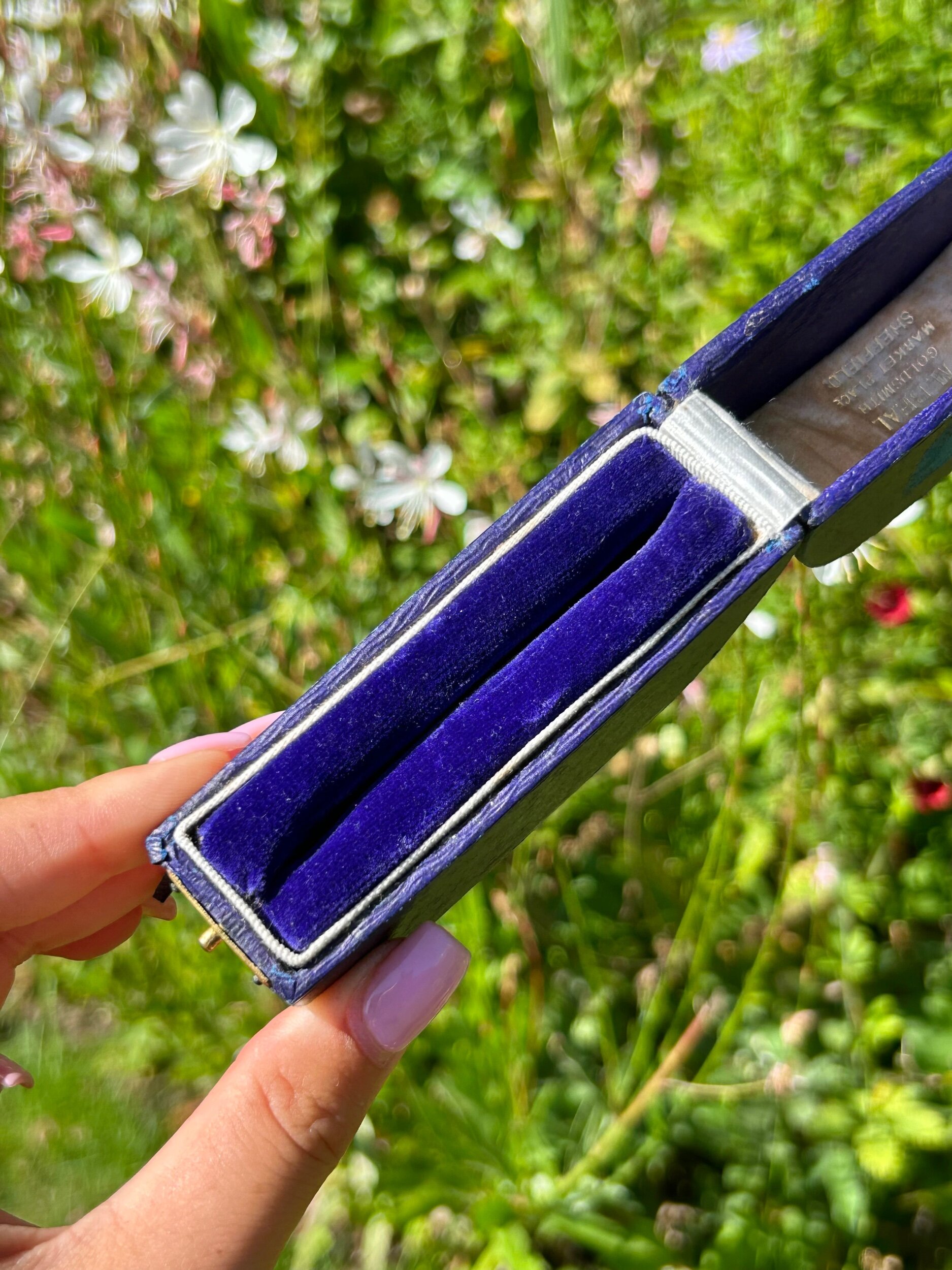 3A4EF56E-E769-4851-A601-9559A13359FA