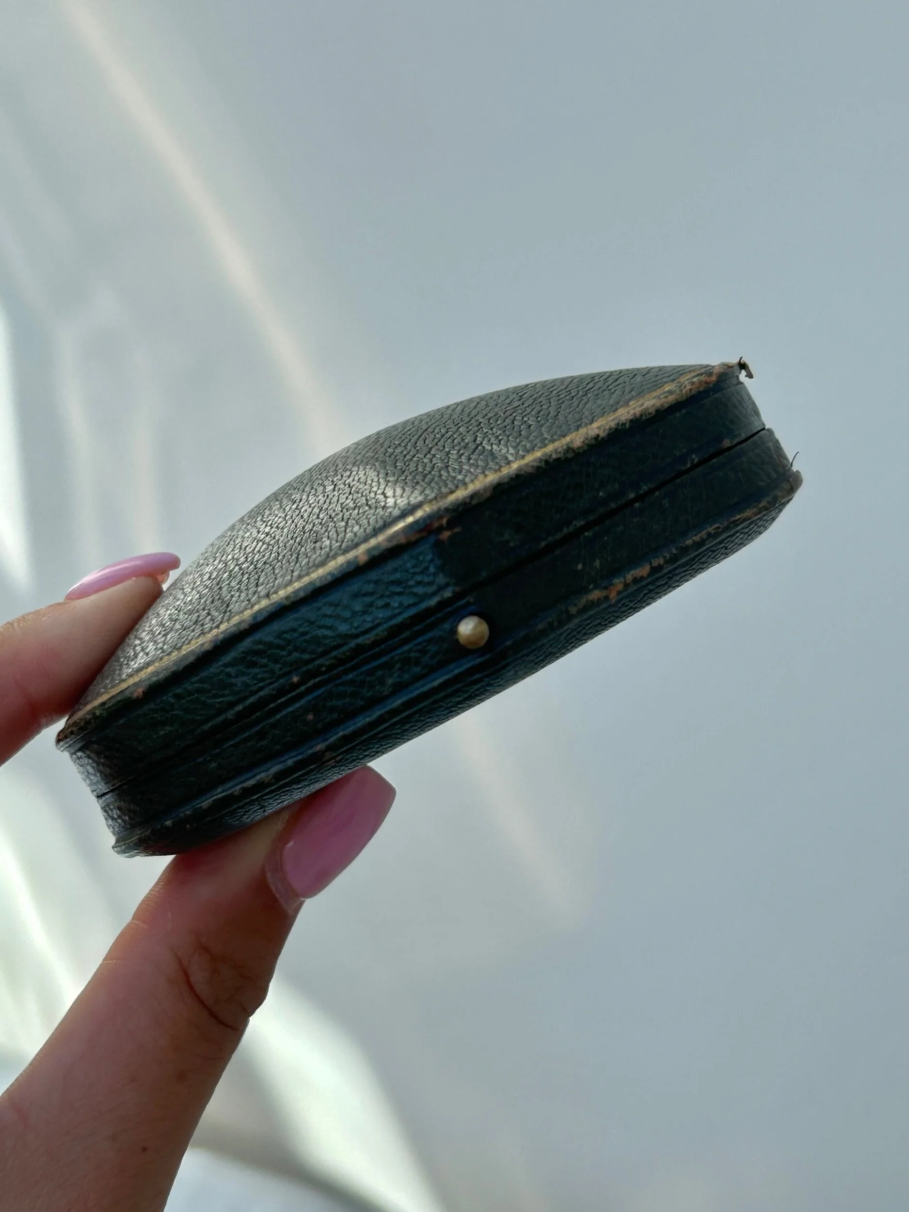 C5F852F9-1D8F-4924-8260-992EFFEB0532