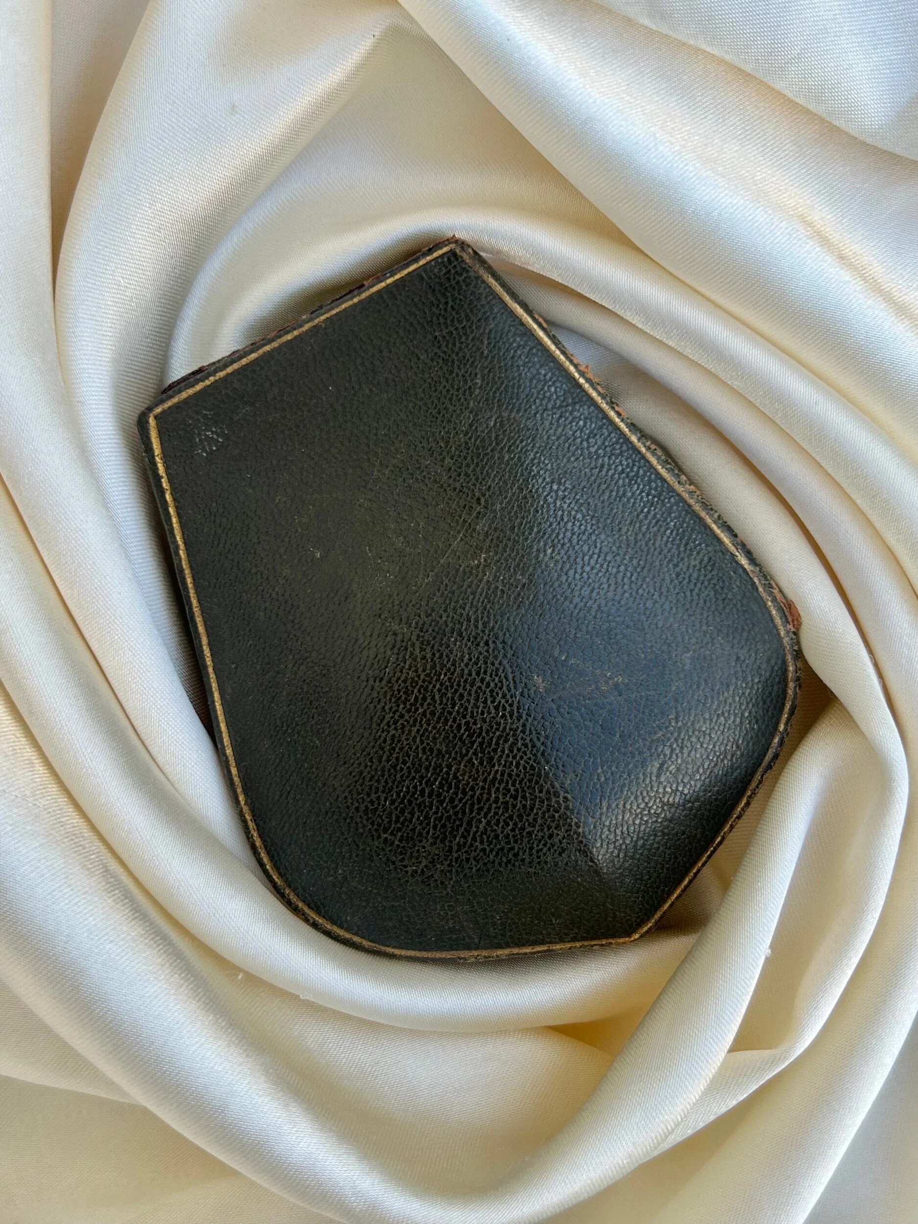 BABC17C8-C8C4-4820-BC72-FF816E7DC96A