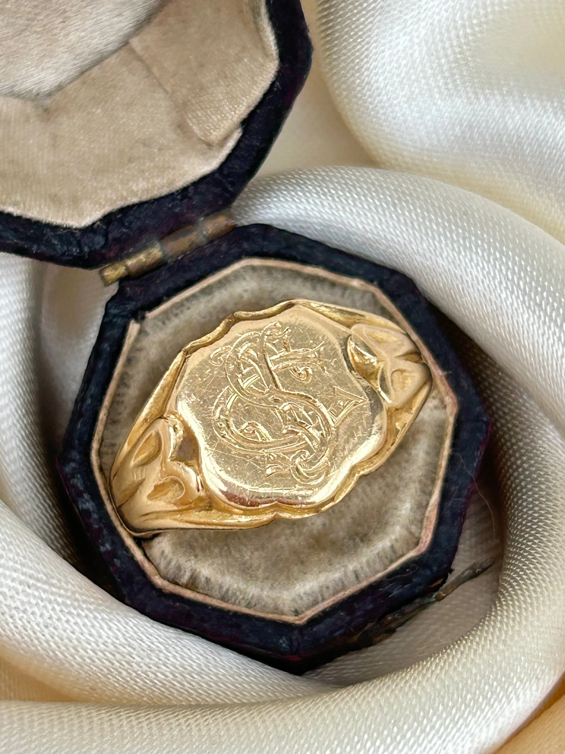 6AE18CF7-442B-44AB-AEB1-D5427AB0722A