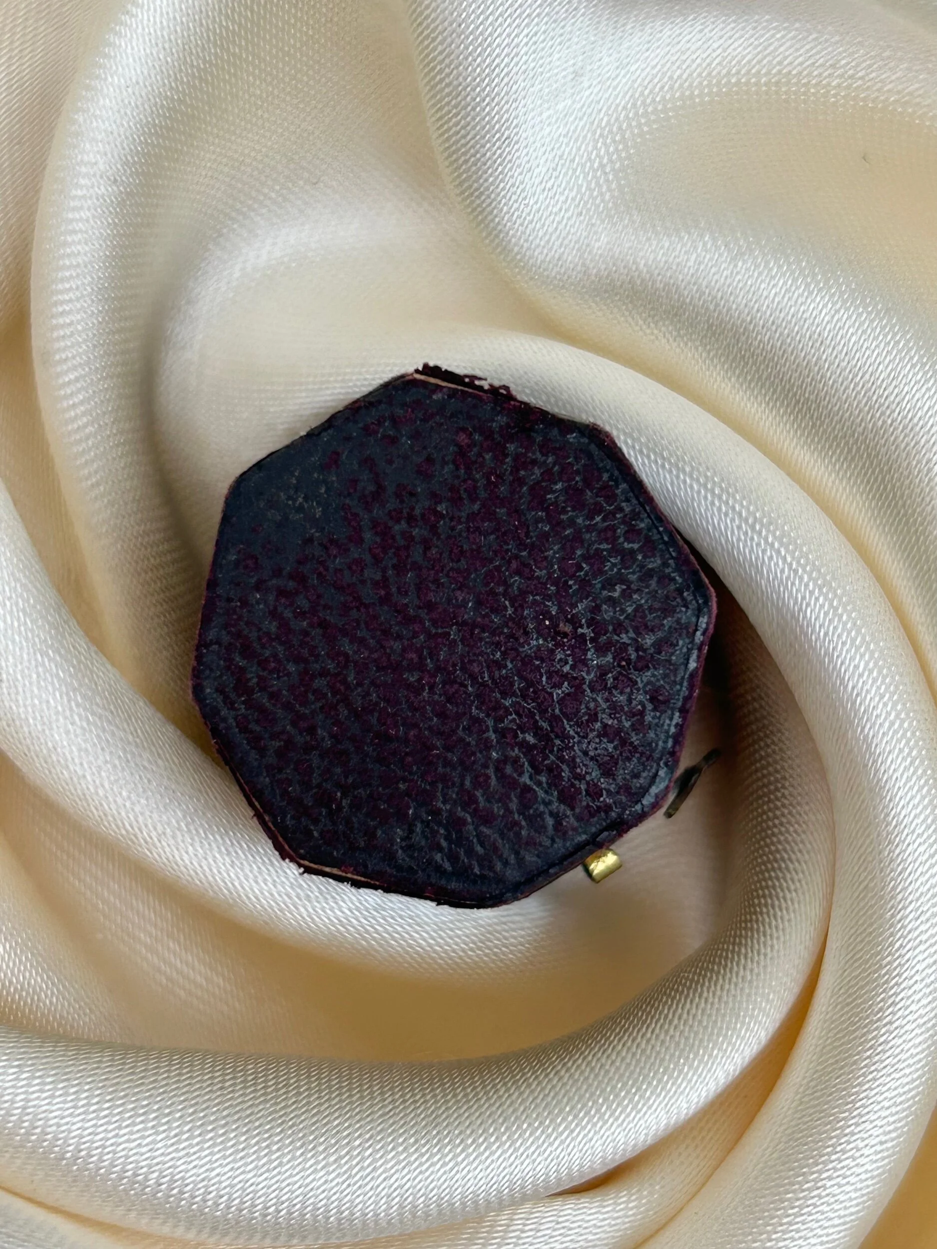 A2E8DA0A-7A5A-4CDF-8CFC-3BBA2284FEB5