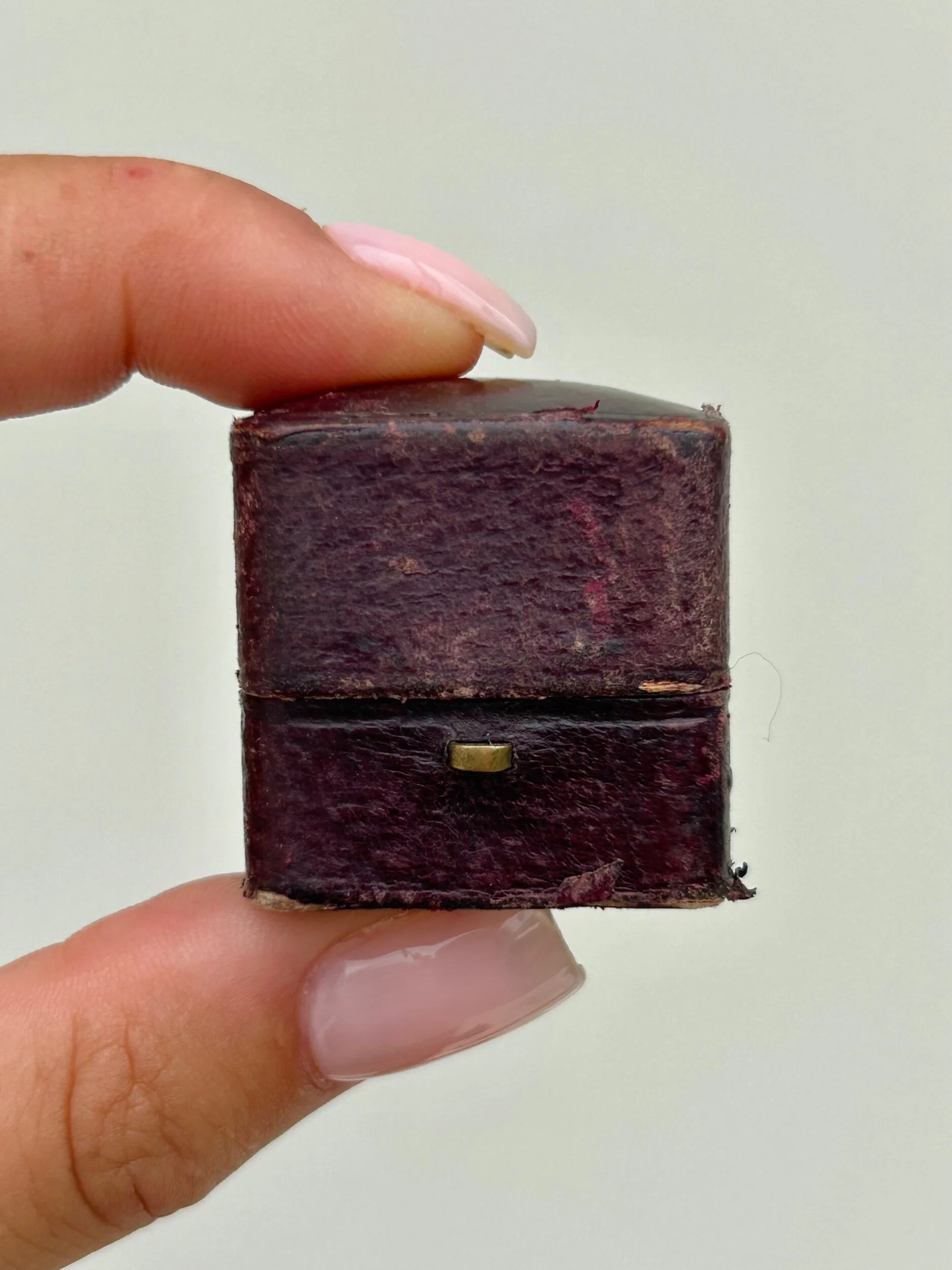 EAC5313D-9C6F-427C-8A07-78A5F125A24D