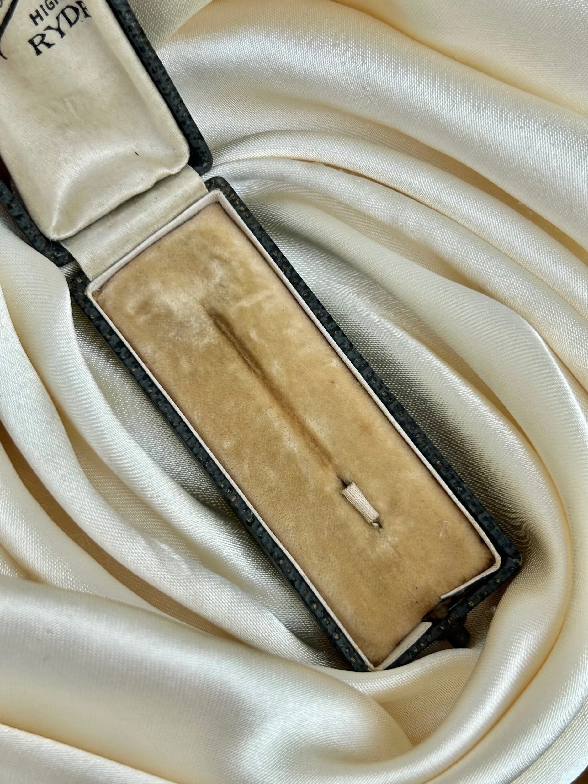 13C6D2BB-45FA-4973-A0A1-81D25ADEF12B