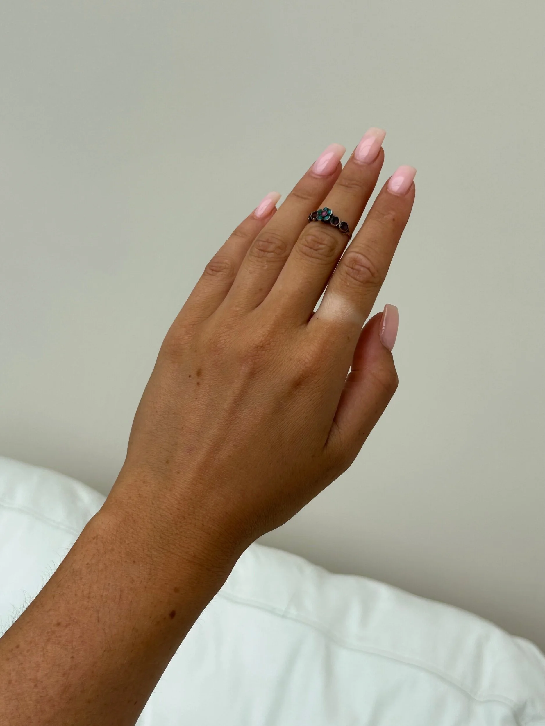 73081E83-E0BE-4CCB-8930-E3D78BEED2A0