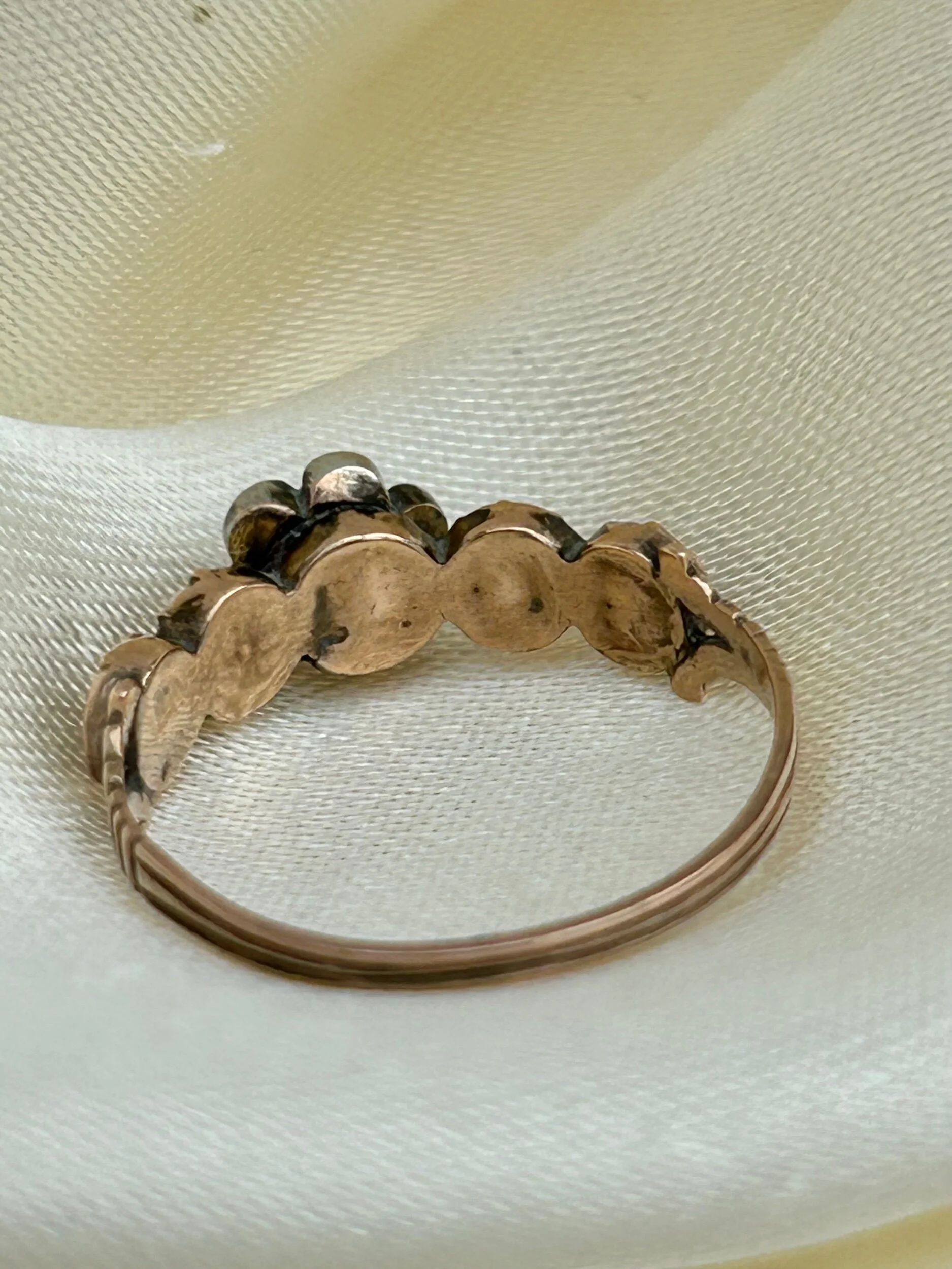 16D46E34-E69B-459E-A917-5BB768520266