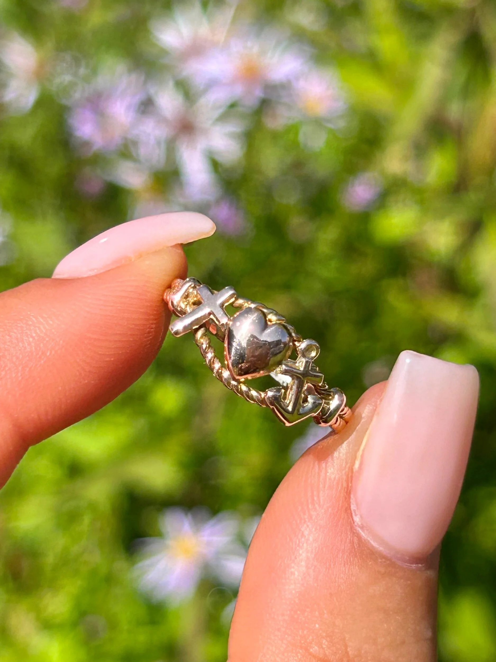 6391073E-0DE3-4D4B-AE3C-E1A77C8EAE9E