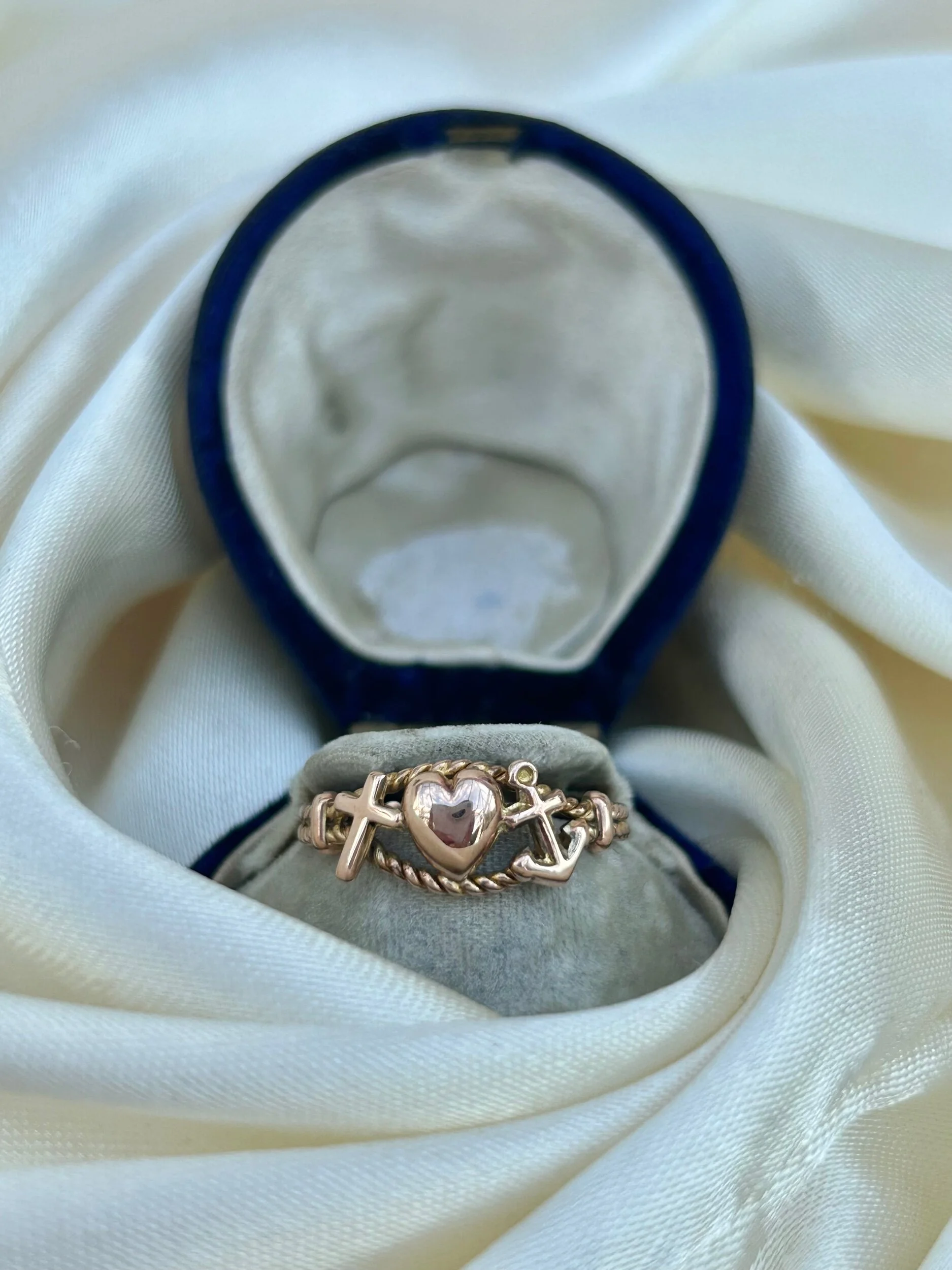 37F3A32B-7B91-416E-BDFB-E60C6E938DE1