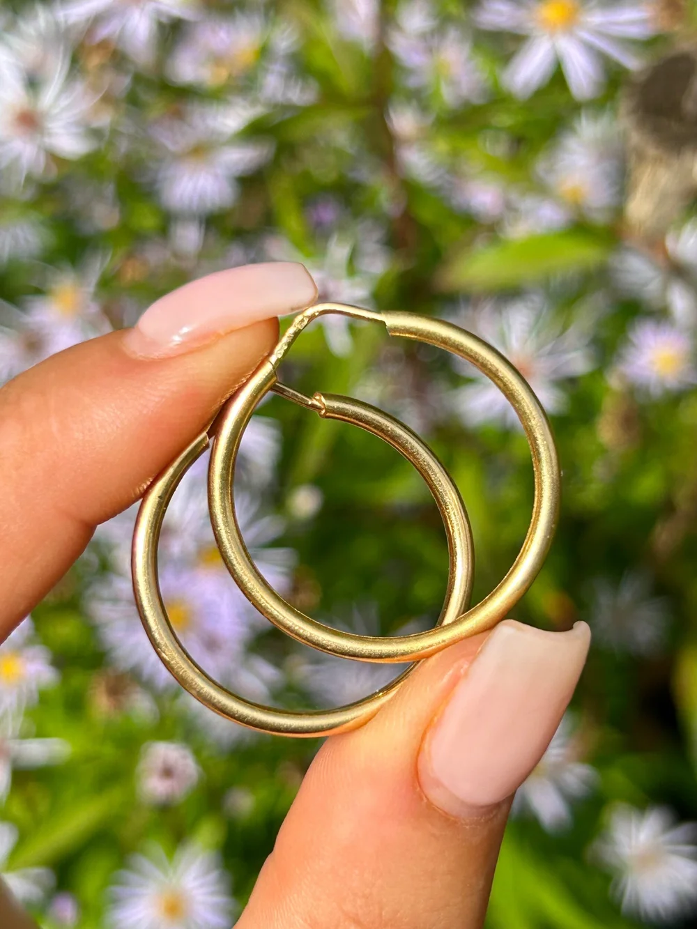 Sweet Vintage 9ct Yellow Gold Large Hoop Earrings — Gembank1973 - Main Image