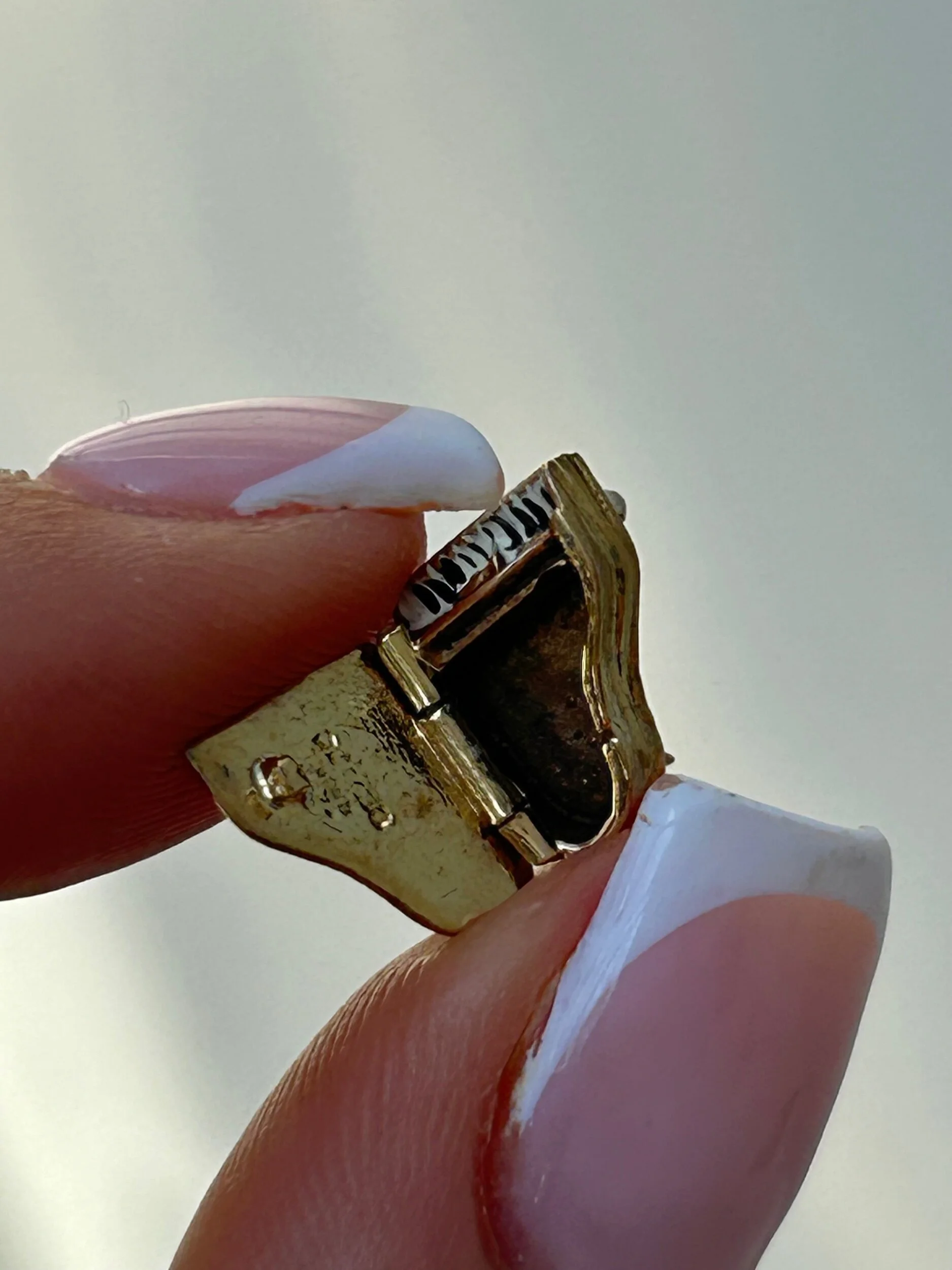 A229B4C2-D5A2-4766-8F74-7A444A924EA5