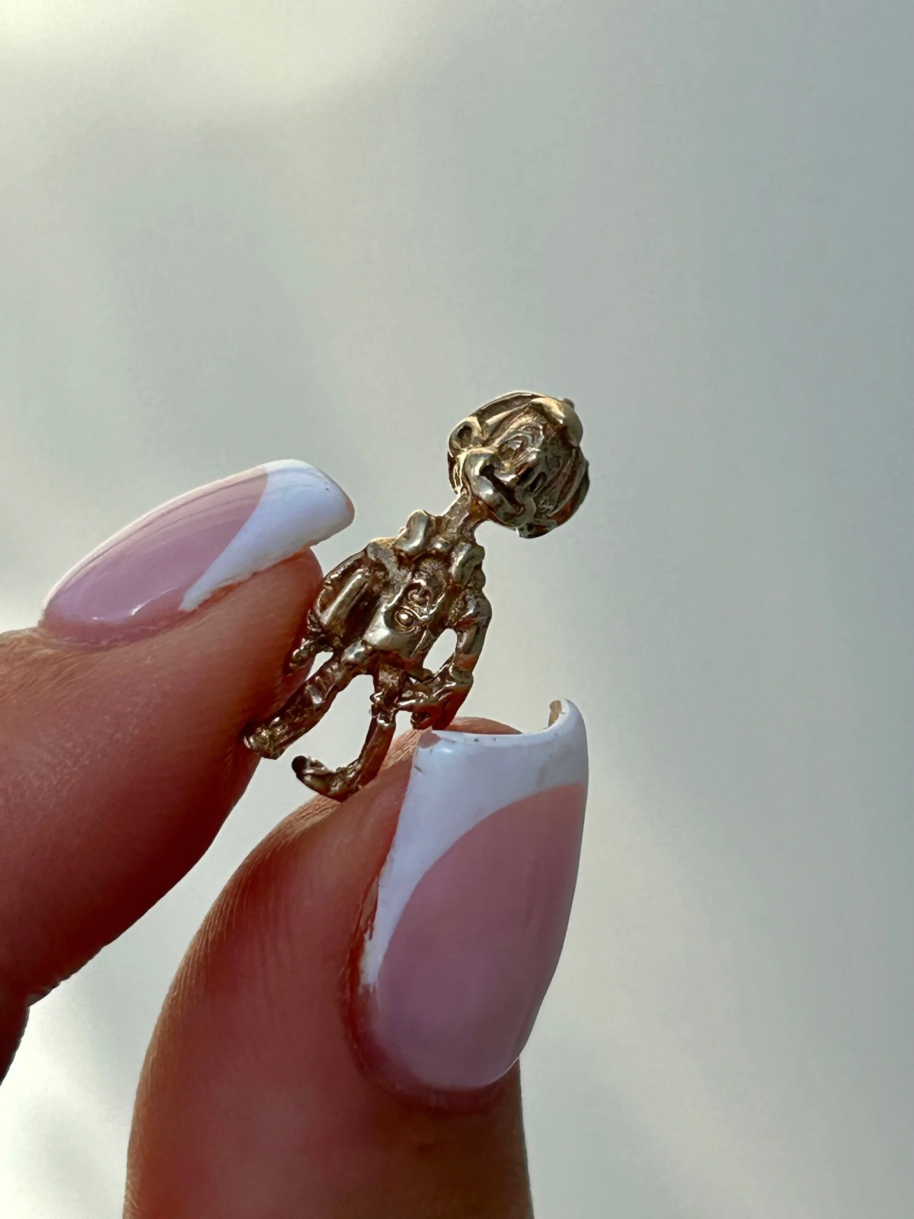 1264D55B-7A9E-4C40-881B-534677C417A3