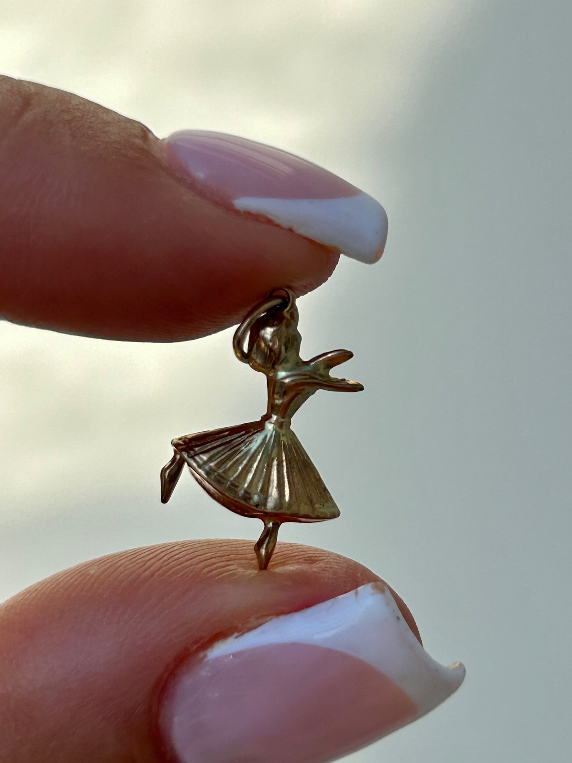 62B9947F-1FFE-4B4F-B0CE-B84979CBBF8D