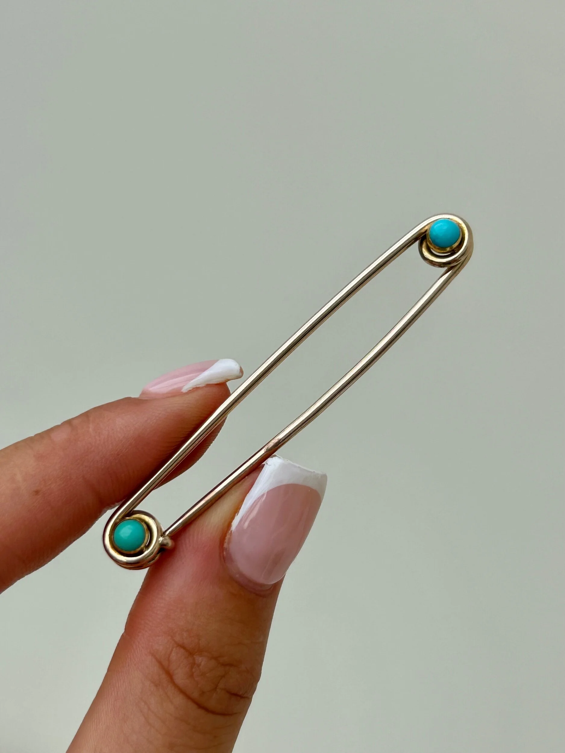 9397F94F-2D8E-44F9-984C-76FF72679B30