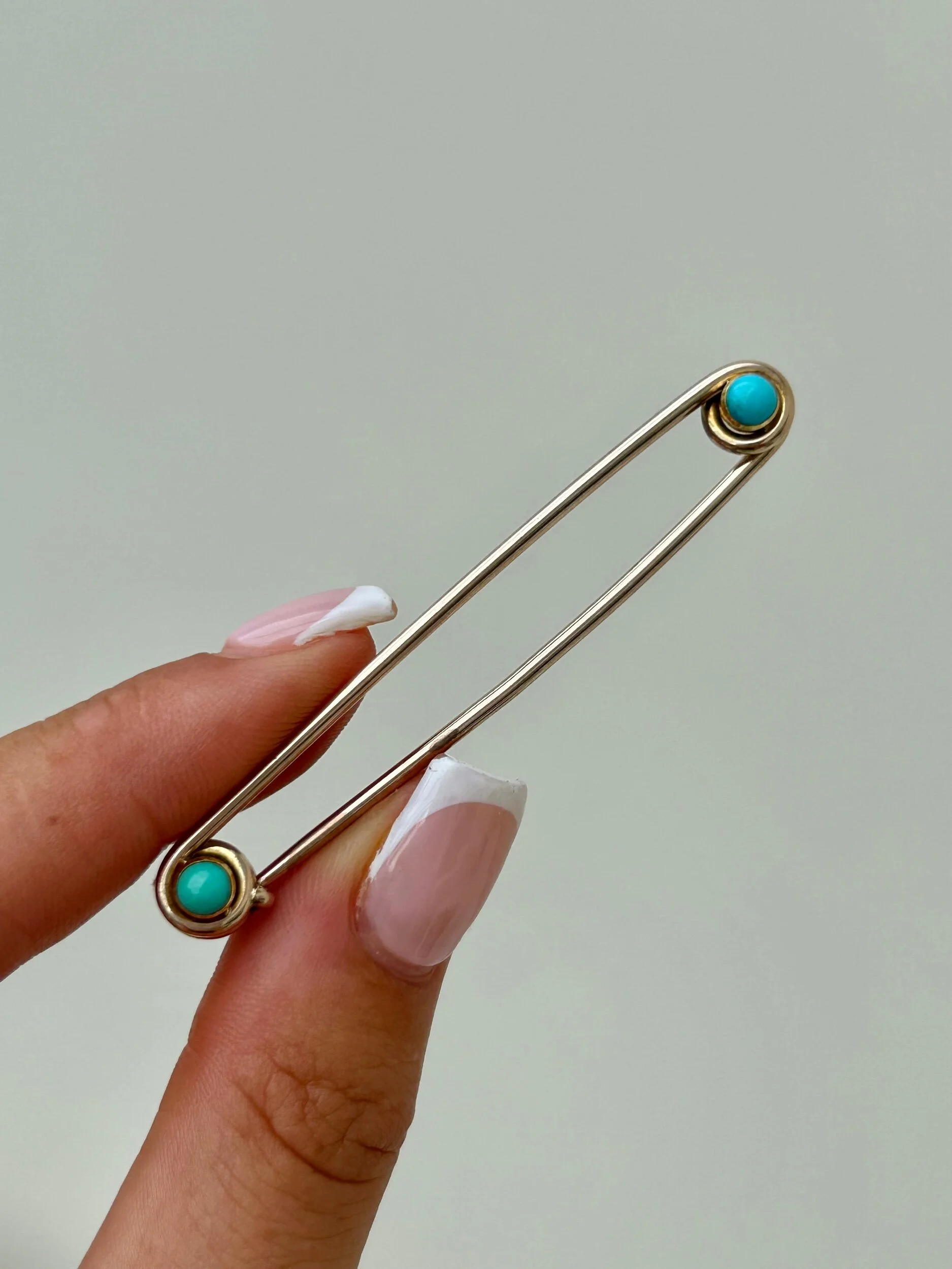 13B41D79-445A-4935-B6A3-360BE3694775