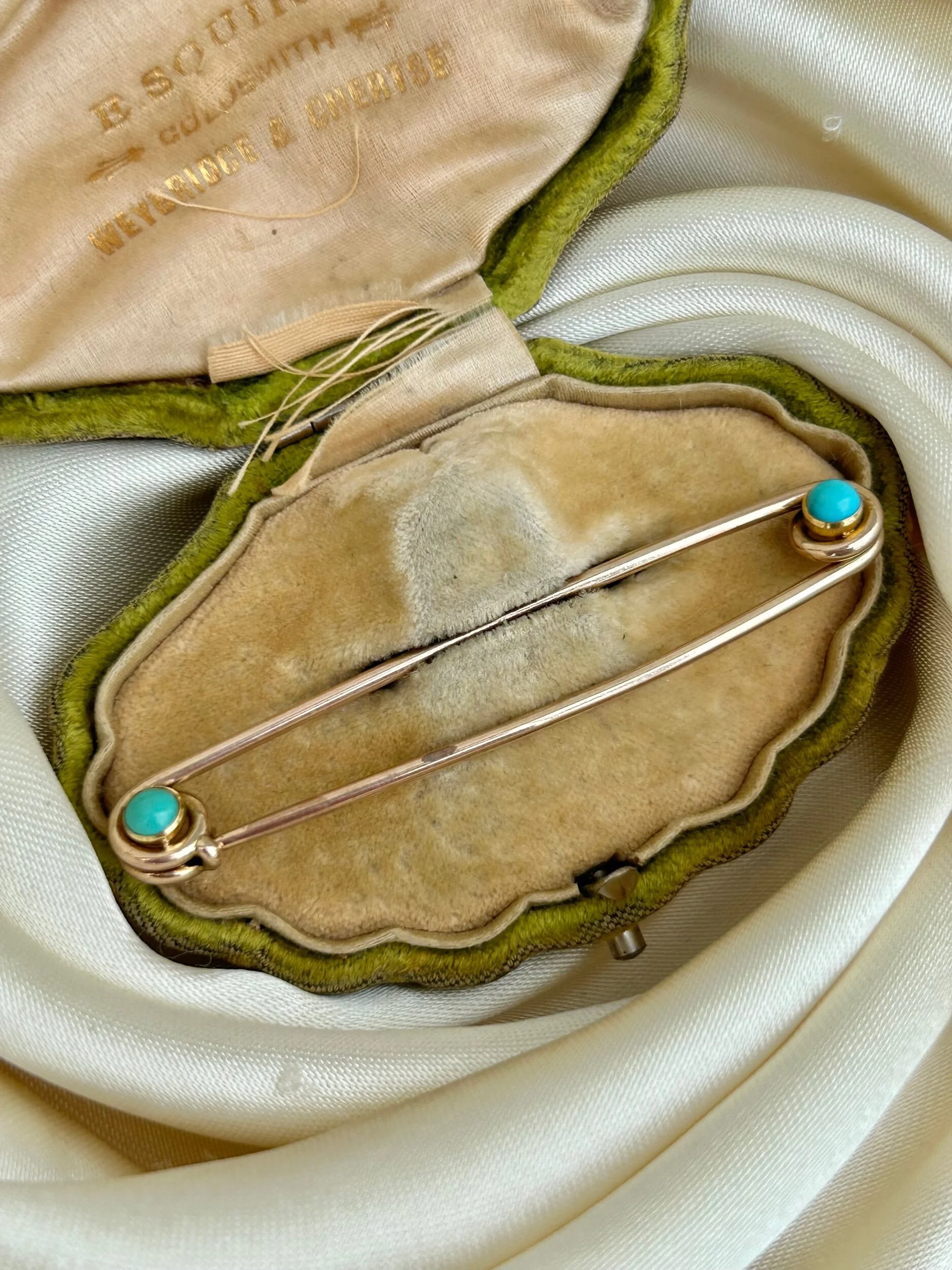 B6857411-6506-47BF-BFB4-75AF681884E8