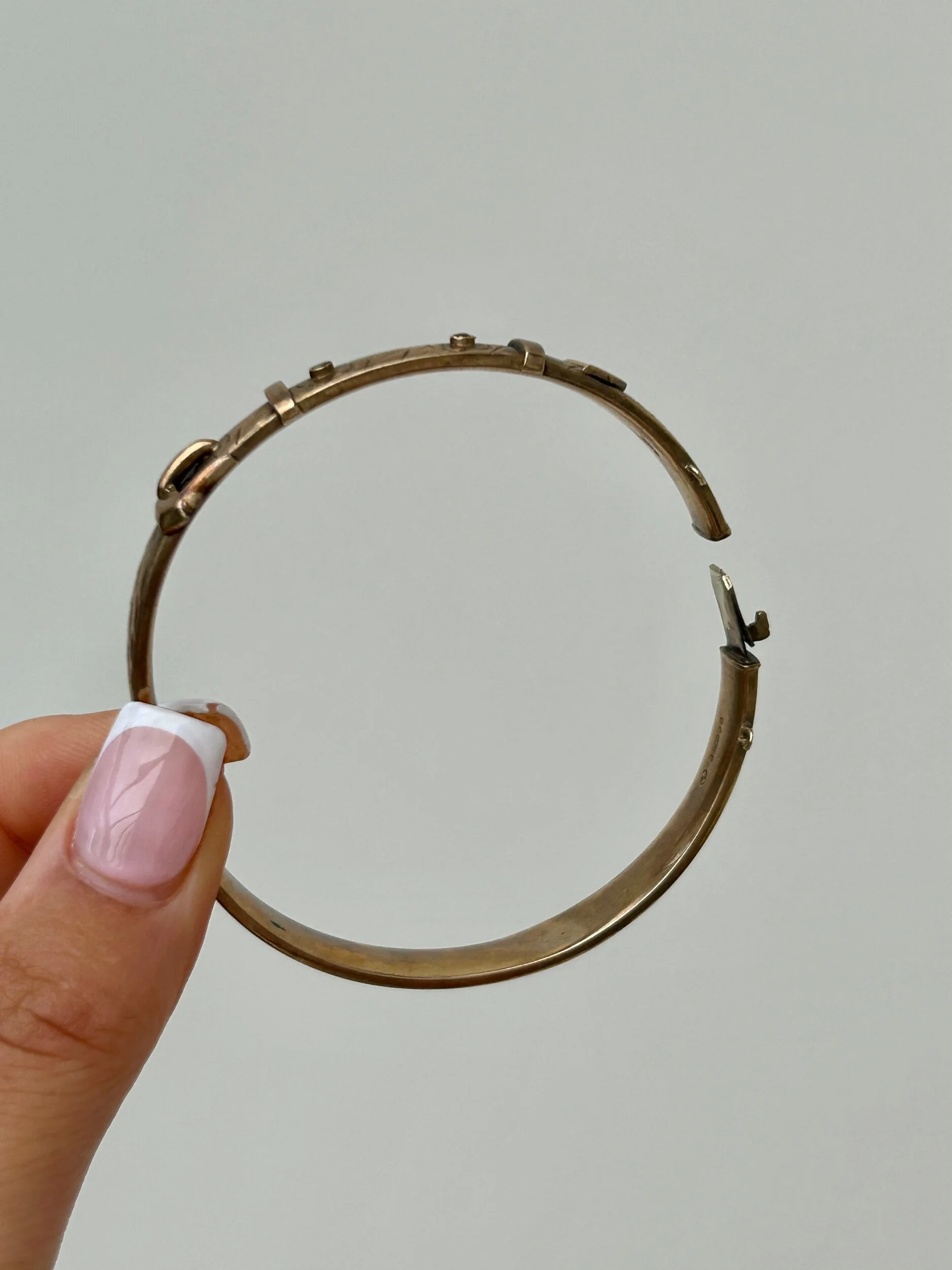 54F293B0-0FB1-42FA-8322-F9ABE4923CBE