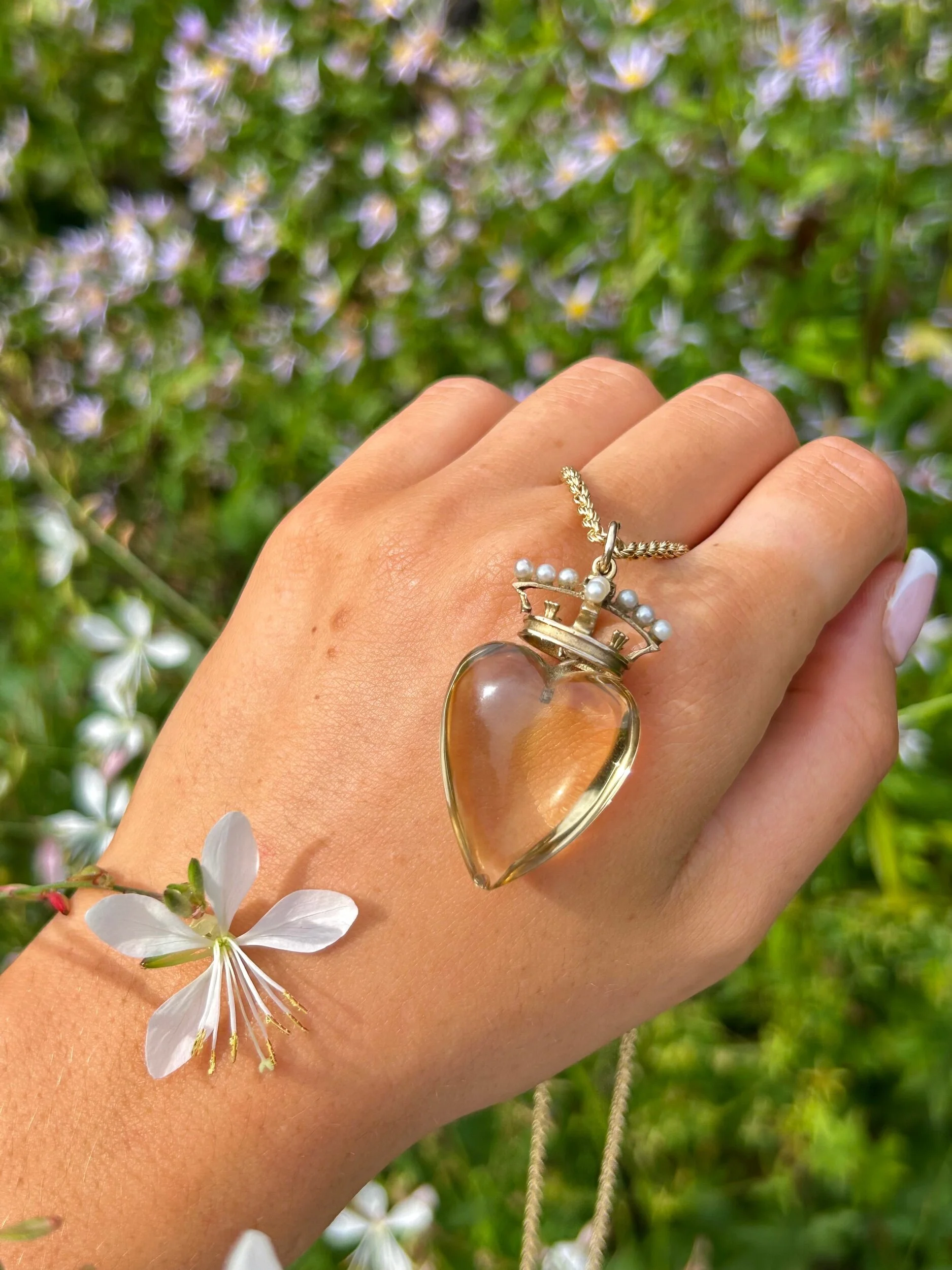 2EDDBA91-6584-4483-B169-9361FFBDCD61