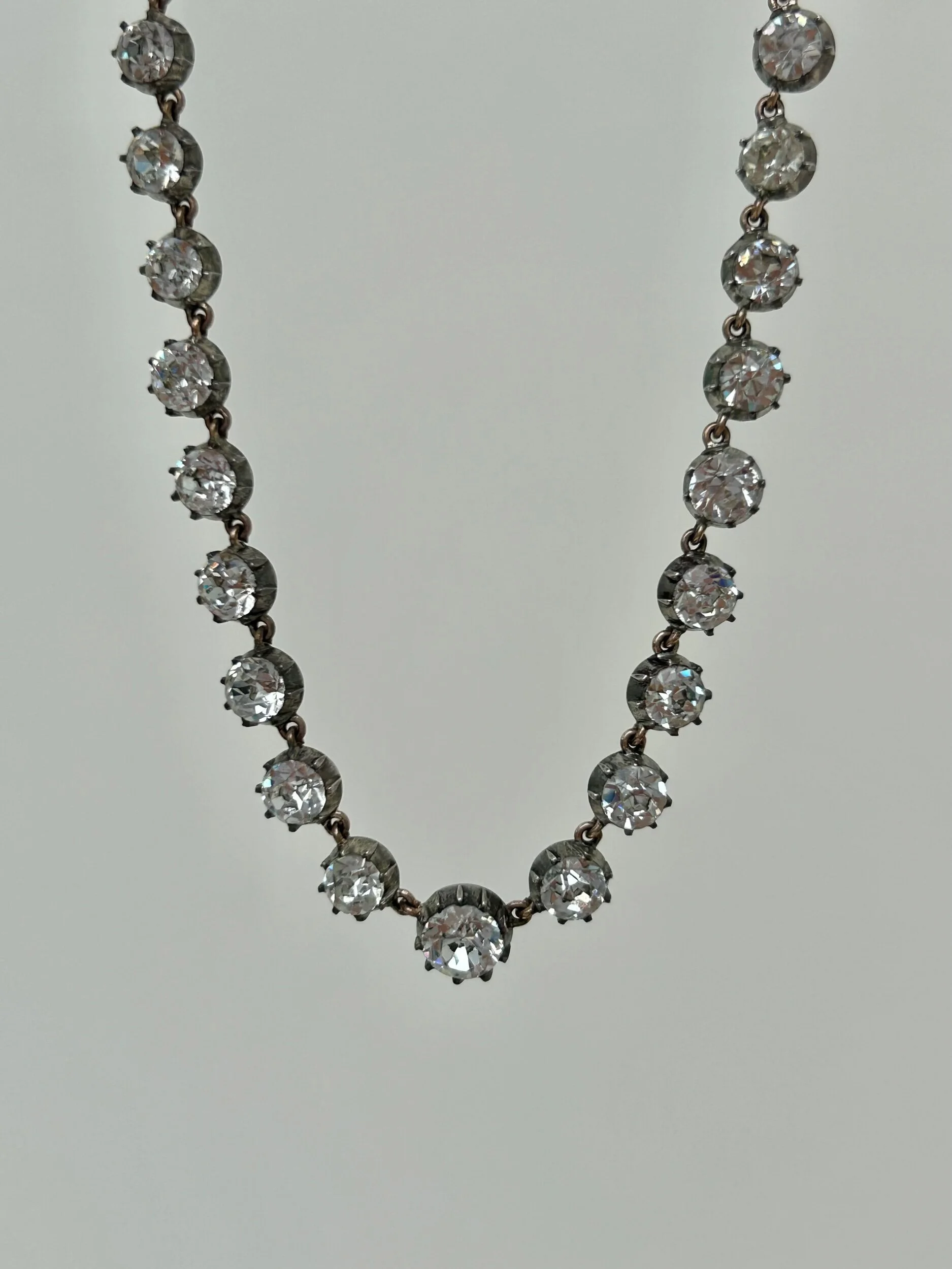 3FAF82BA-3BF7-47D0-ADBB-045F9162DF71