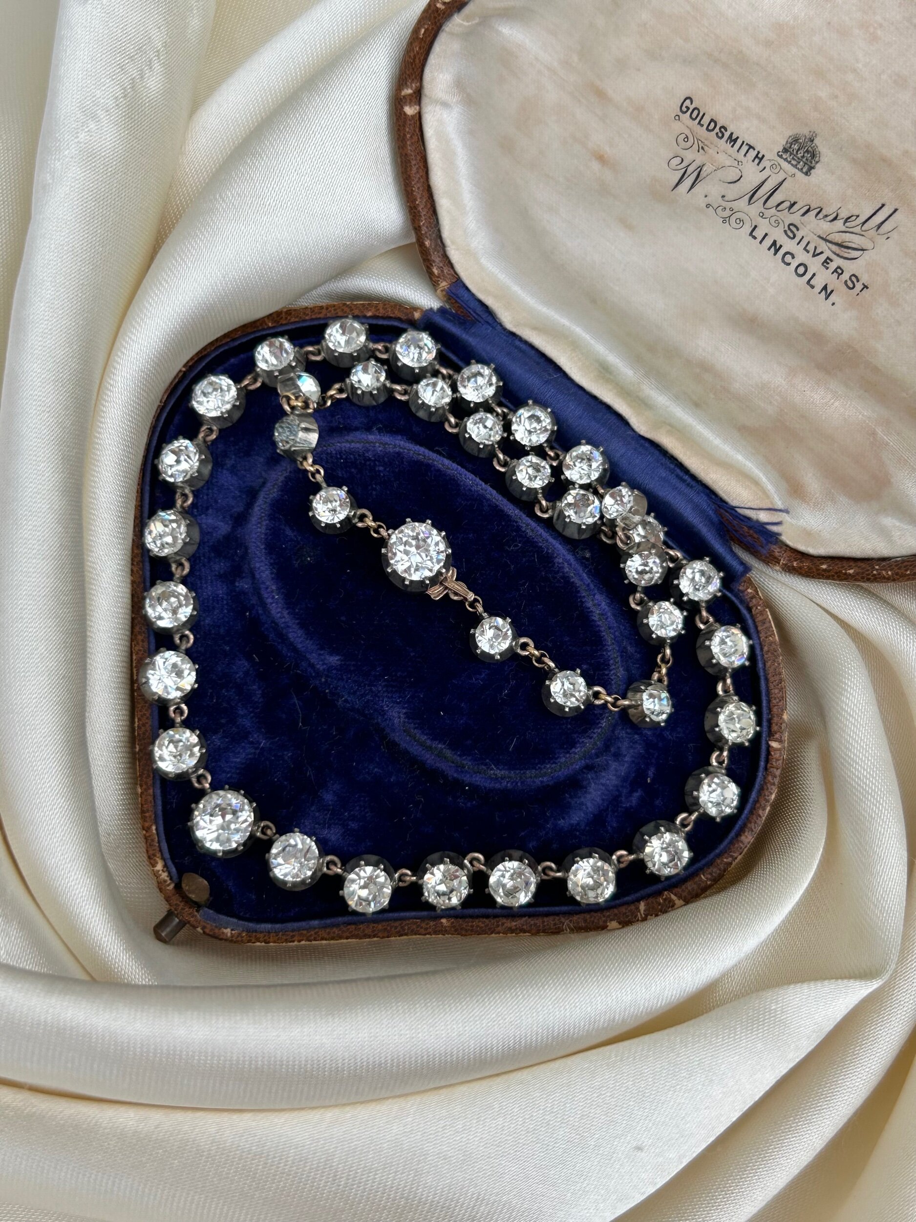 6AECDF4A-63B5-4B88-B071-6661911E7113