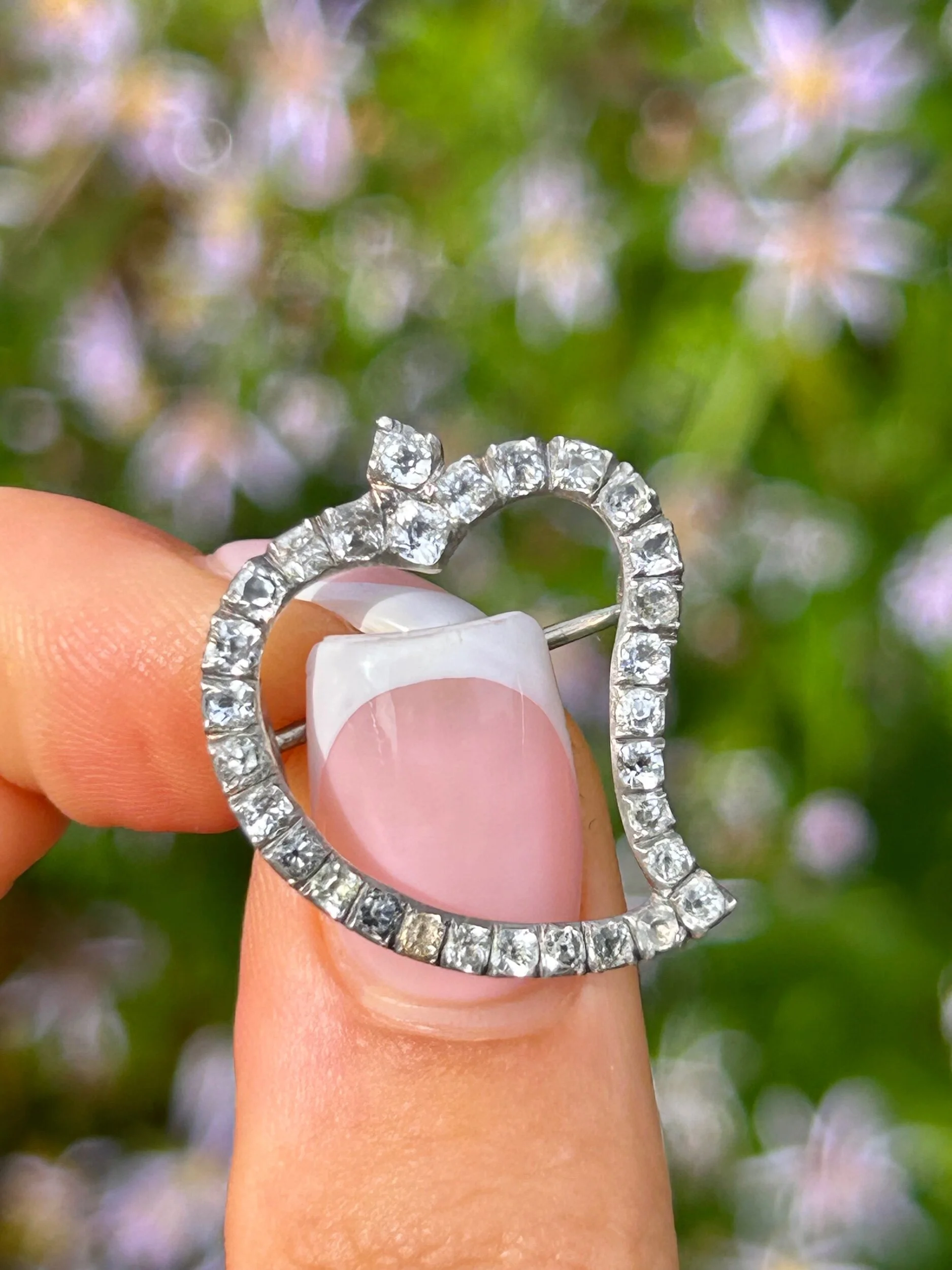 D71F0D5D-C80B-4C28-8C99-34E8E5563E53