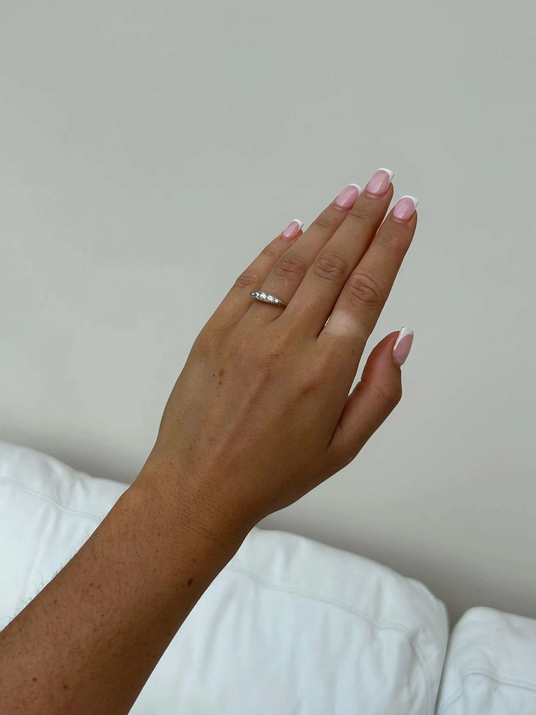 9F34E20A-87E0-46AA-B973-59D183E9DF36