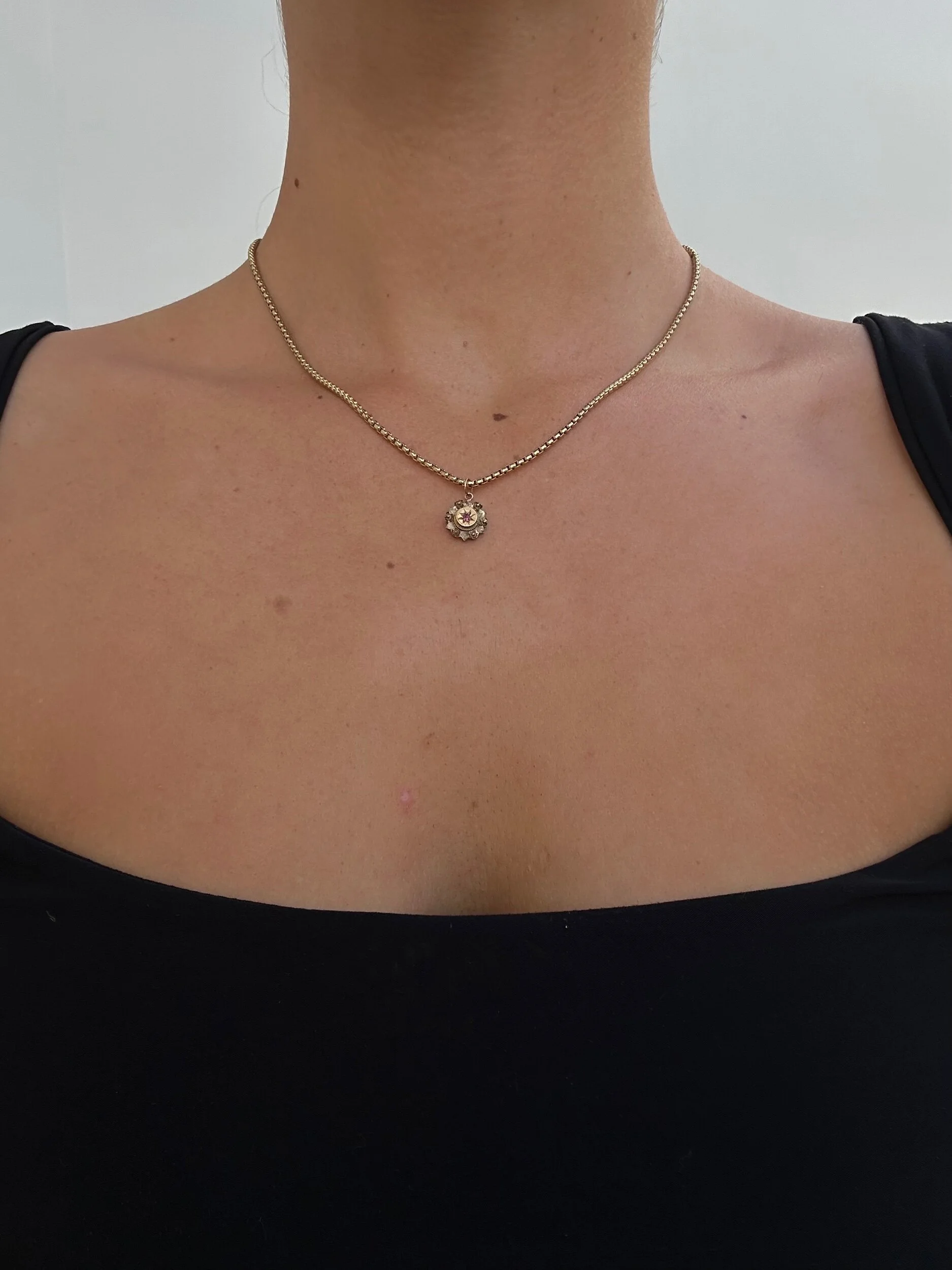 16479638-0142-449F-B722-170CF3D47E99