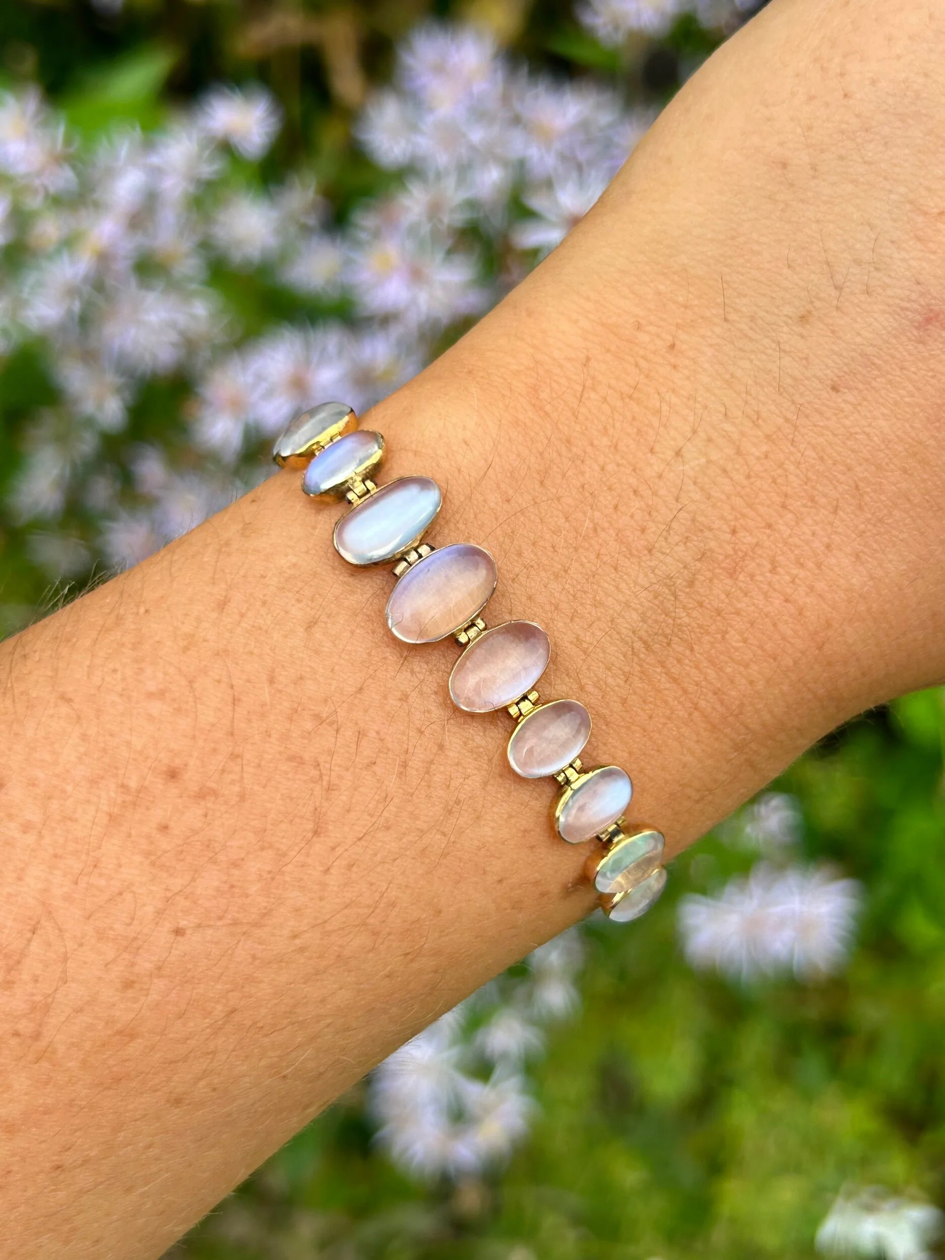 70E967F2-A1D3-45D8-A931-C3DBC9B957F8